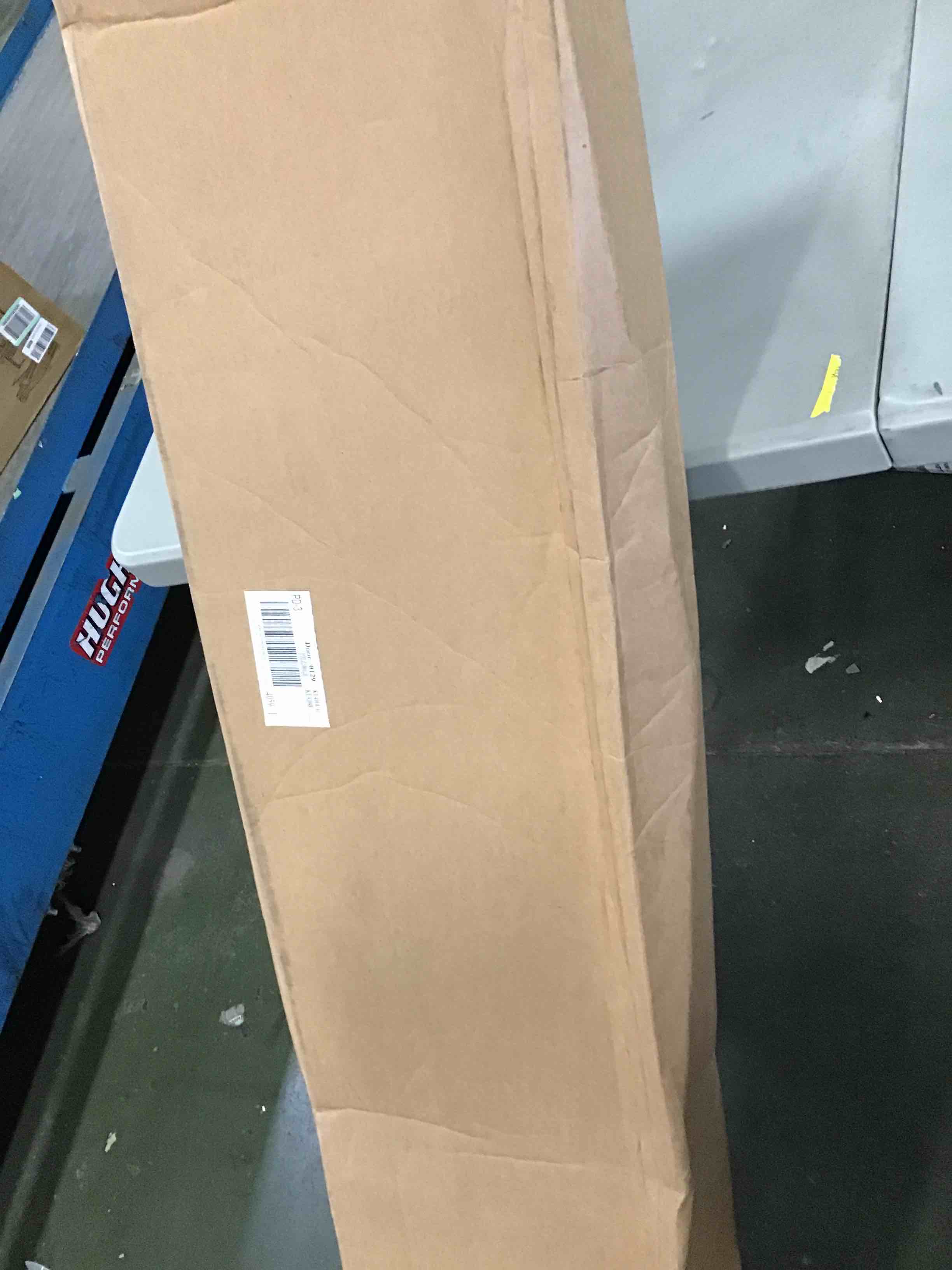 https://s3.amazonaws.com/lotting-images-prod/bidfta/YEL6006766_1707838589889.jpeg