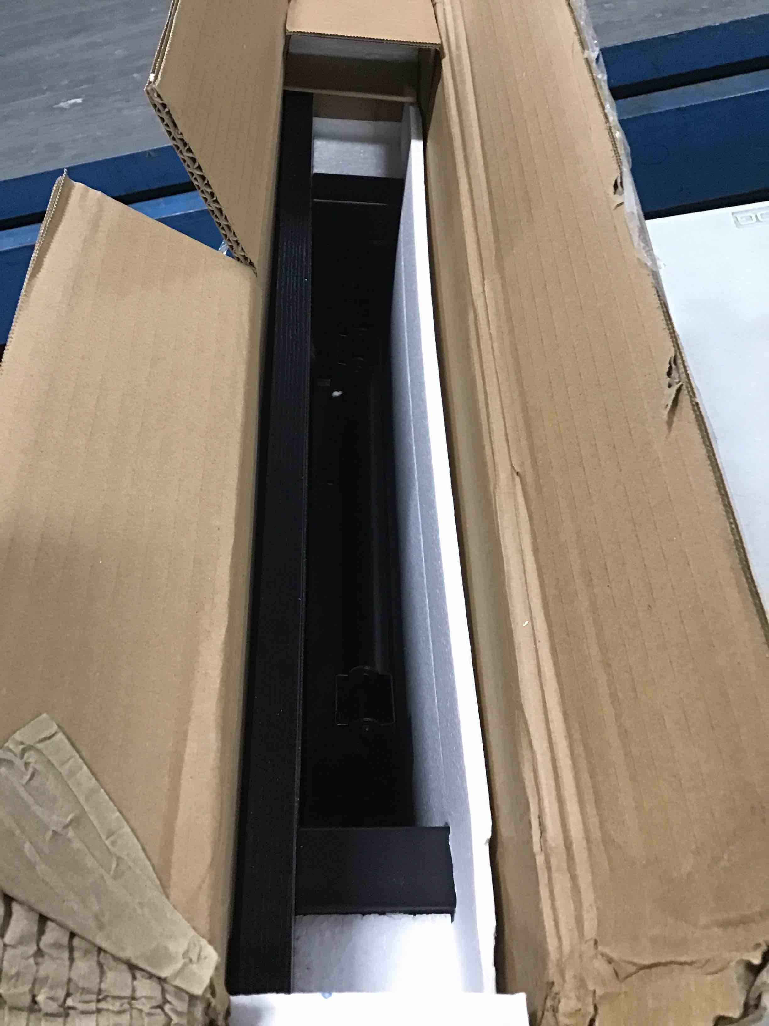 https://s3.amazonaws.com/lotting-images-prod/bidfta/YEL6007663_1708188454389.jpeg
