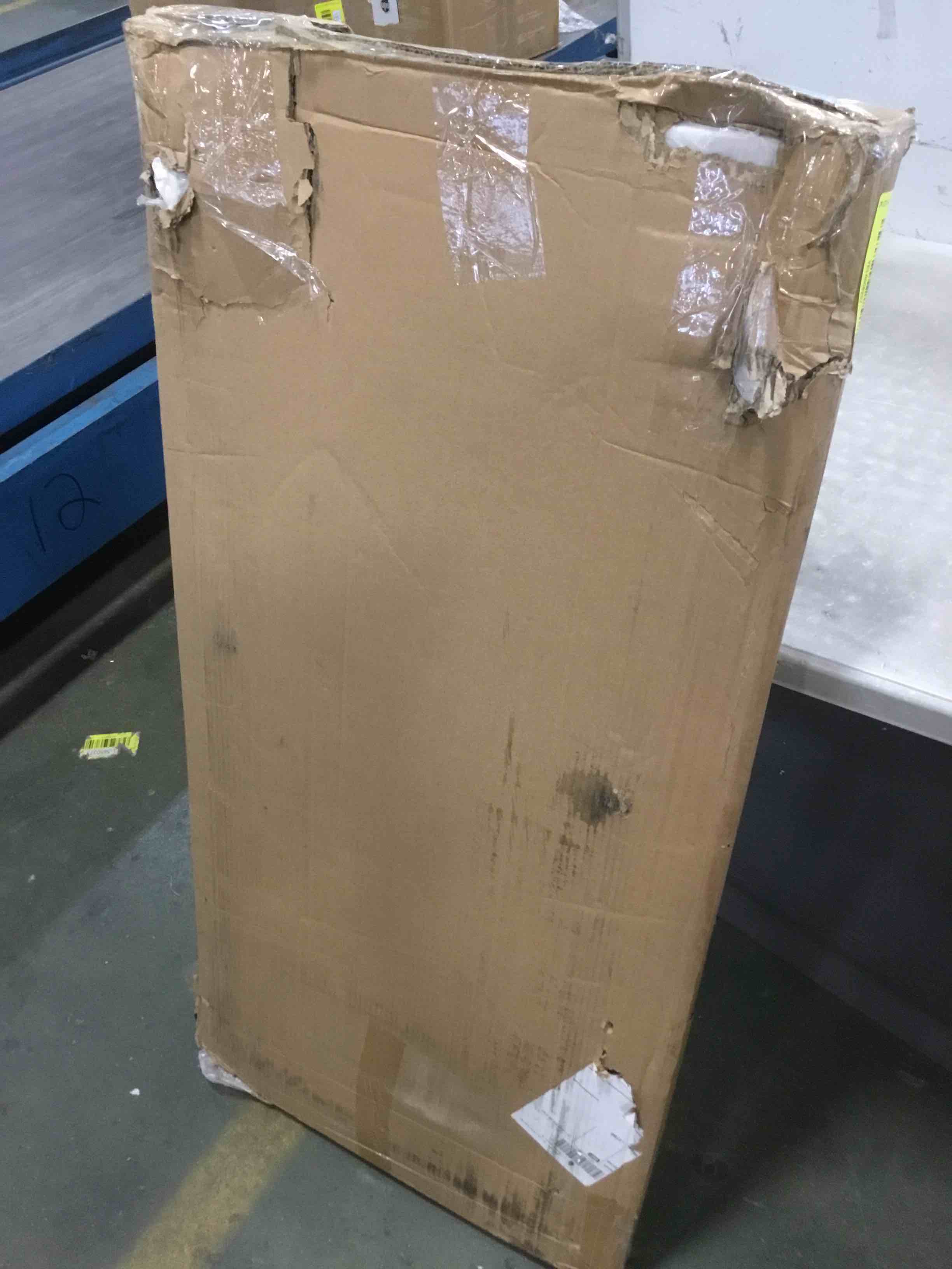 https://s3.amazonaws.com/lotting-images-prod/bidfta/YEL6008207_1708005302046.jpeg