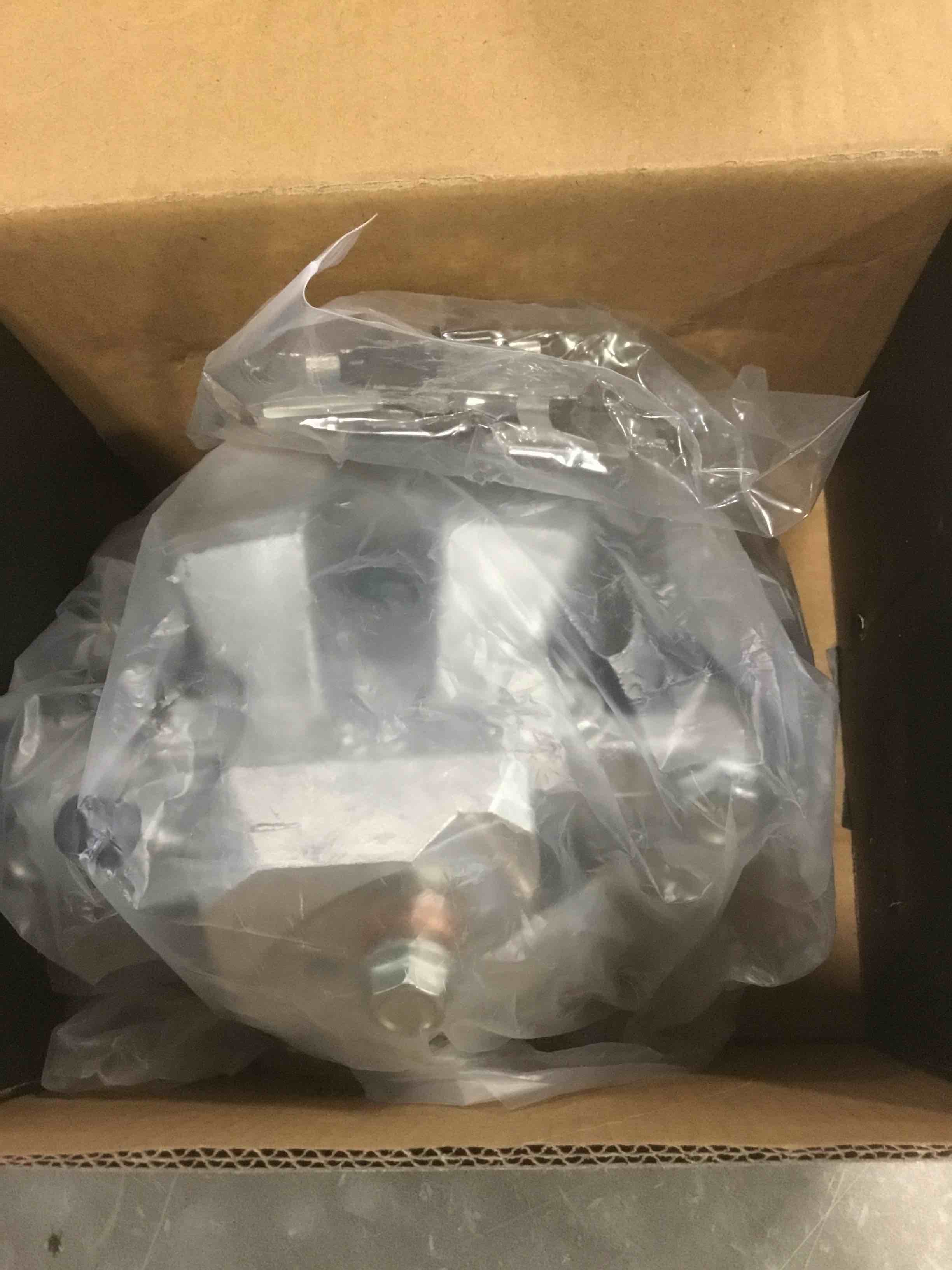https://s3.amazonaws.com/lotting-images-prod/bidfta/YEL6008234_1708010839389.jpeg