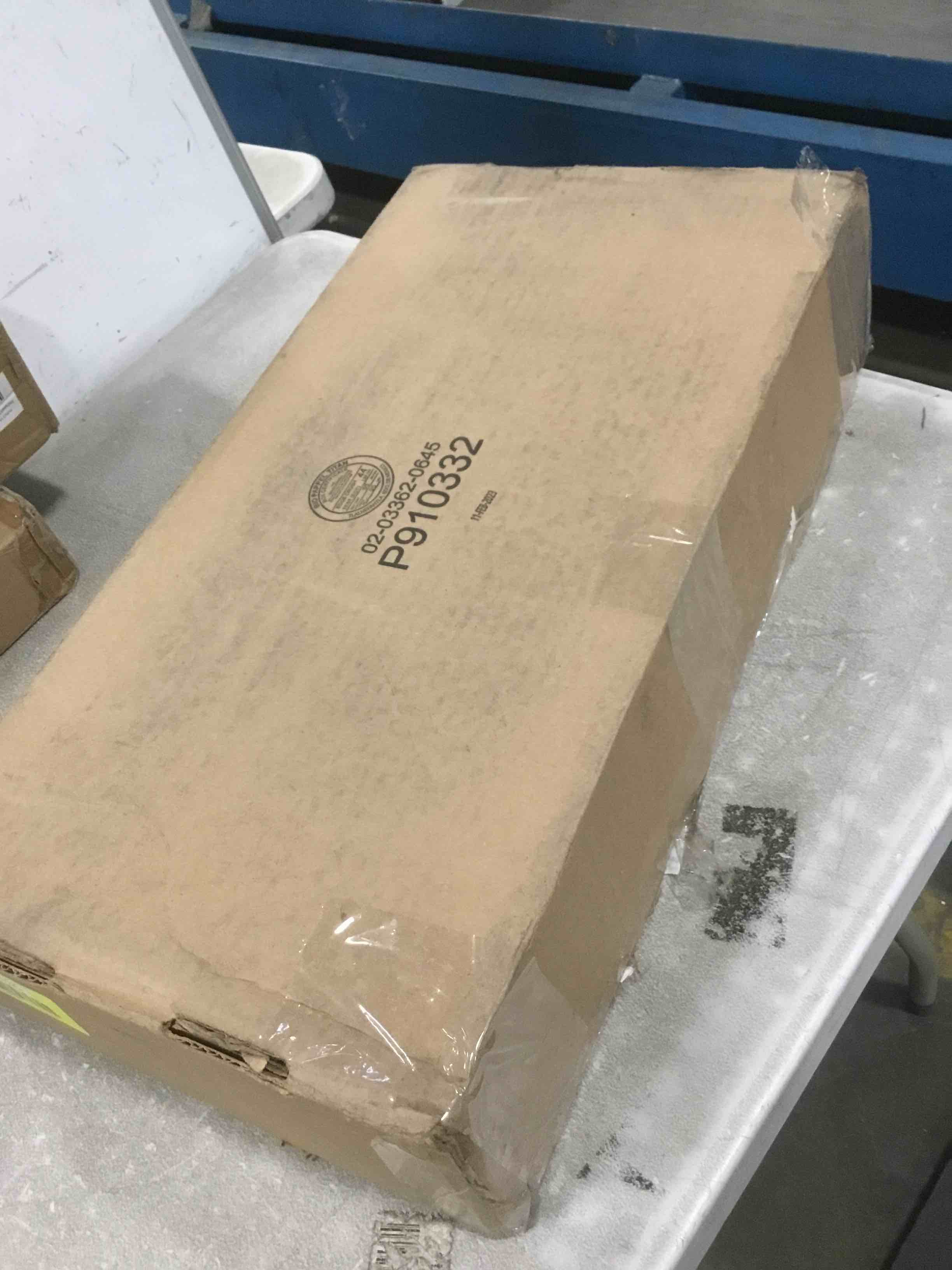 https://s3.amazonaws.com/lotting-images-prod/bidfta/YEL6008435_1708093482327.jpeg