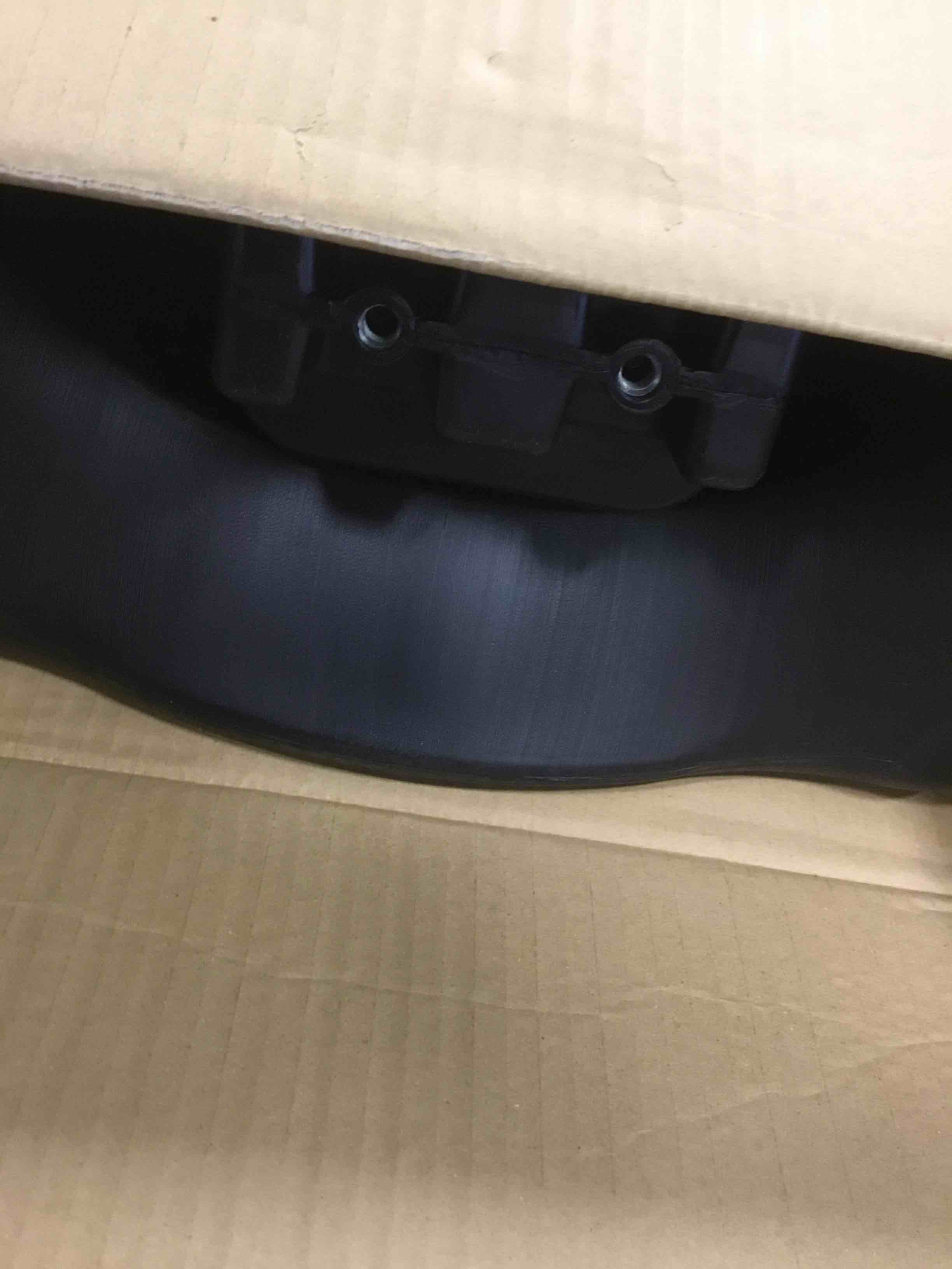 https://s3.amazonaws.com/lotting-images-prod/bidfta/YEL6009037_1708368558107.jpeg