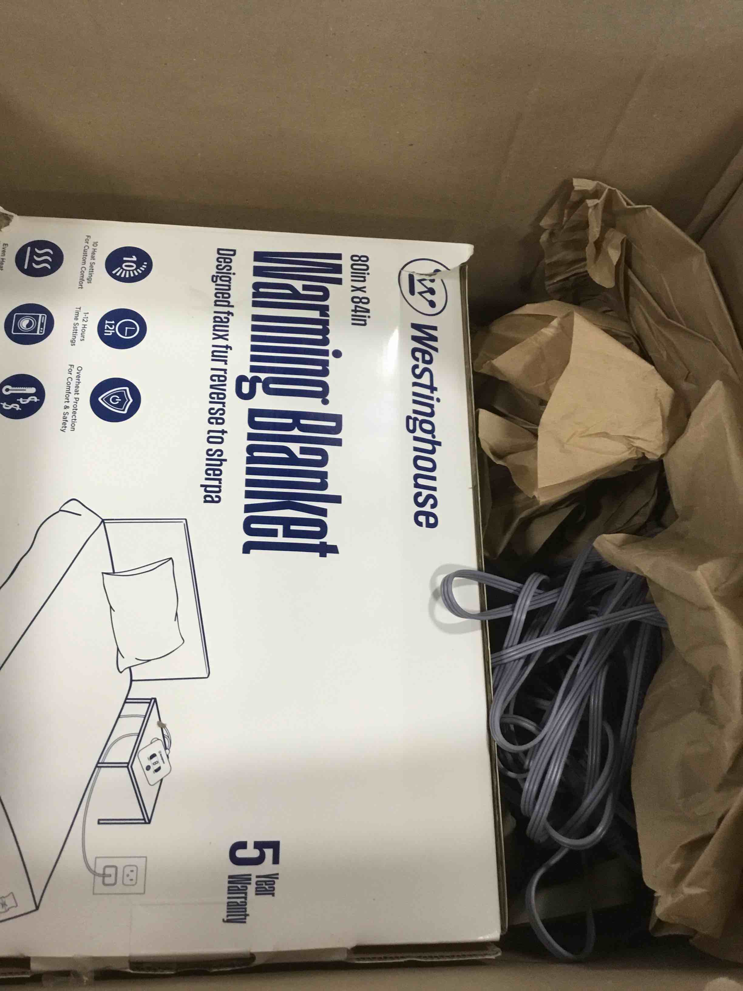 https://s3.amazonaws.com/lotting-images-prod/bidfta/YEL6009058_1708370830141.jpeg