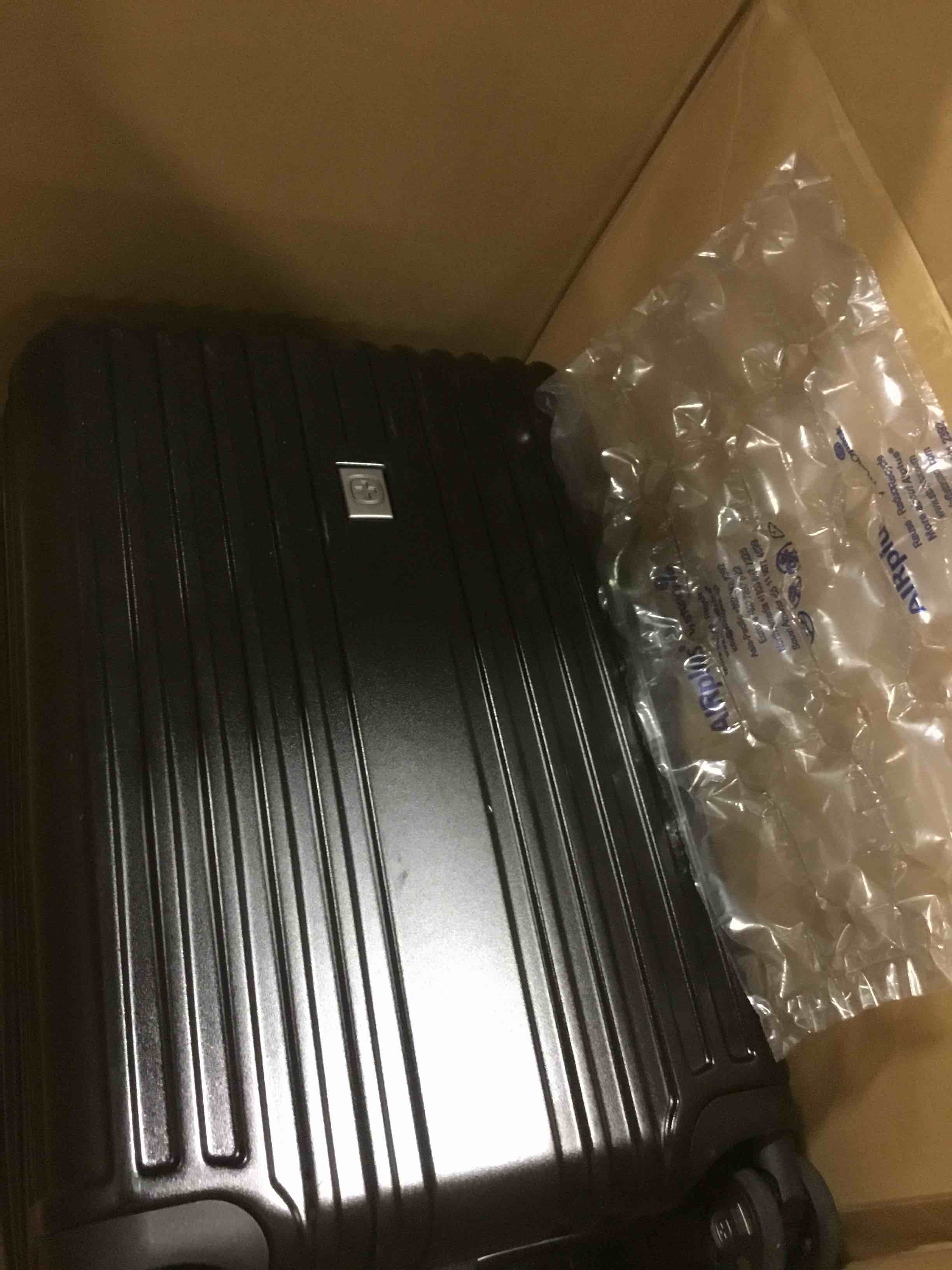 https://s3.amazonaws.com/lotting-images-prod/bidfta/YEL6009177_1708432804648.jpeg