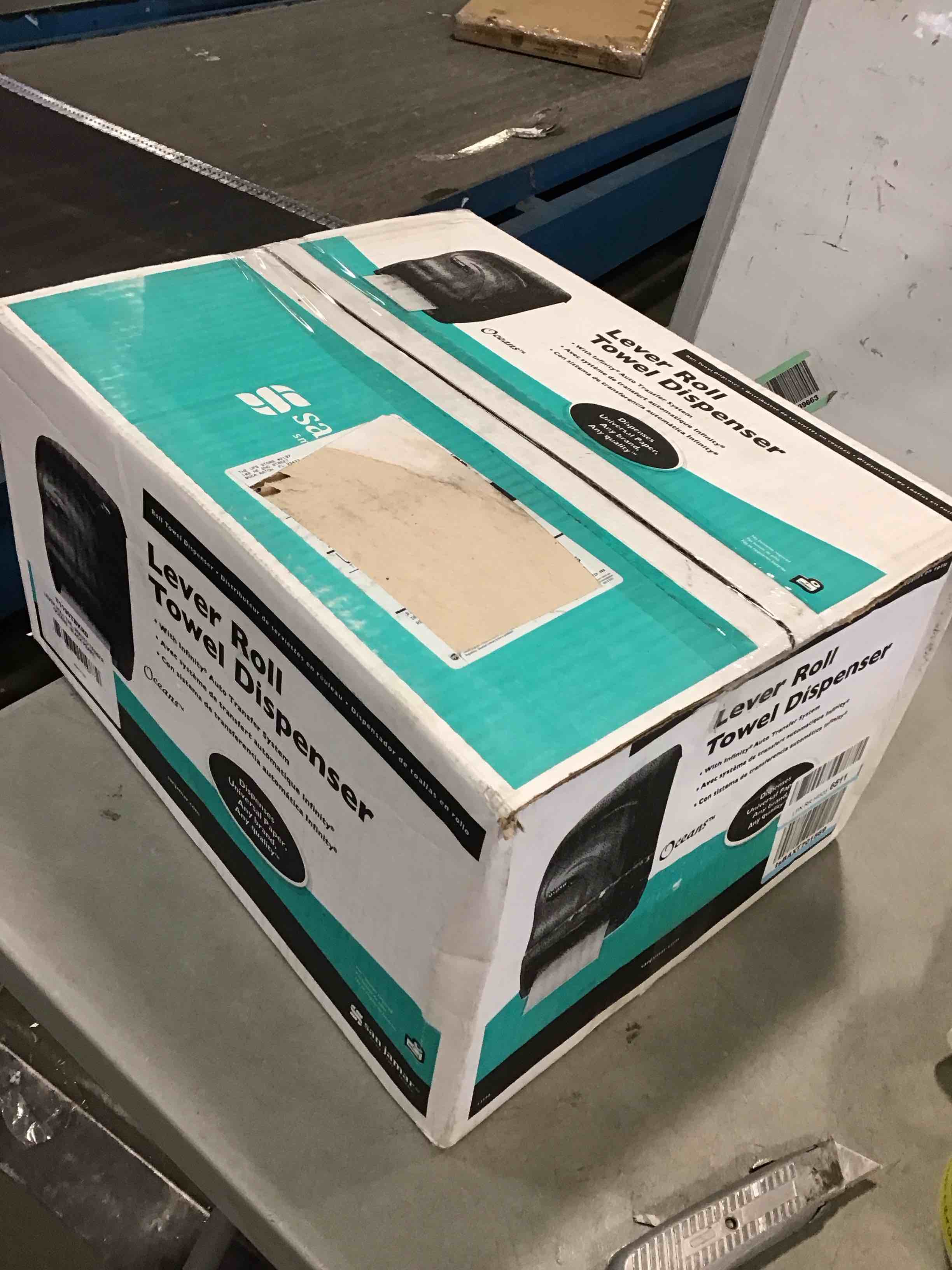 https://s3.amazonaws.com/lotting-images-prod/bidfta/YEL6010906_1708462439791.jpeg