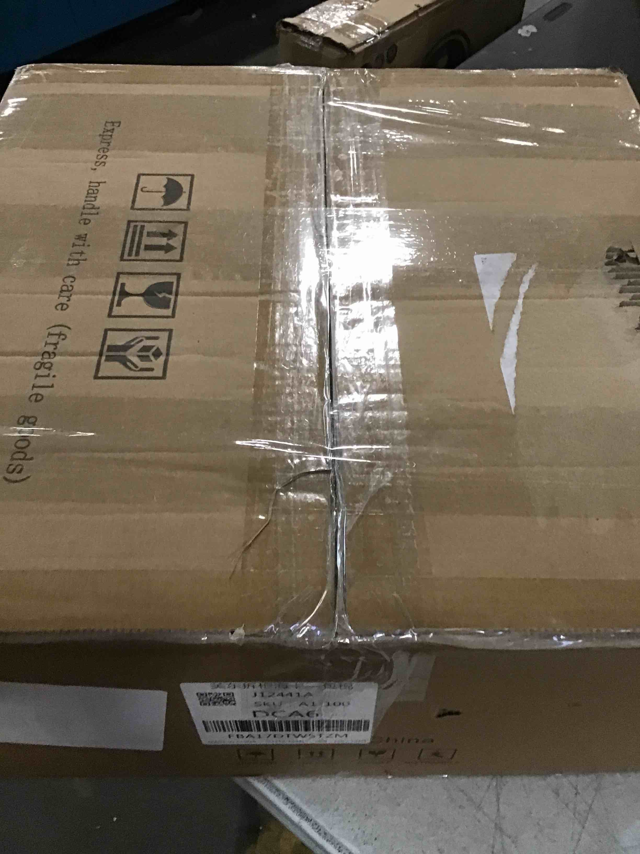 https://s3.amazonaws.com/lotting-images-prod/bidfta/YEL6012155_1708178221728.jpeg