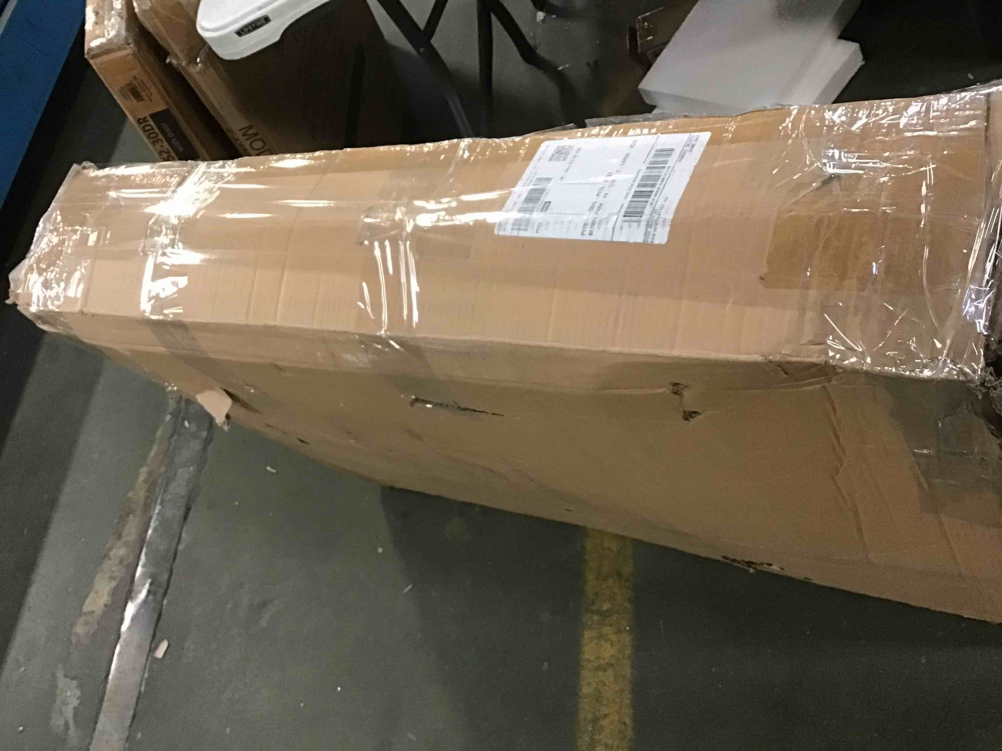 https://s3.amazonaws.com/lotting-images-prod/bidfta/YEL6012215_1708190226593.jpeg