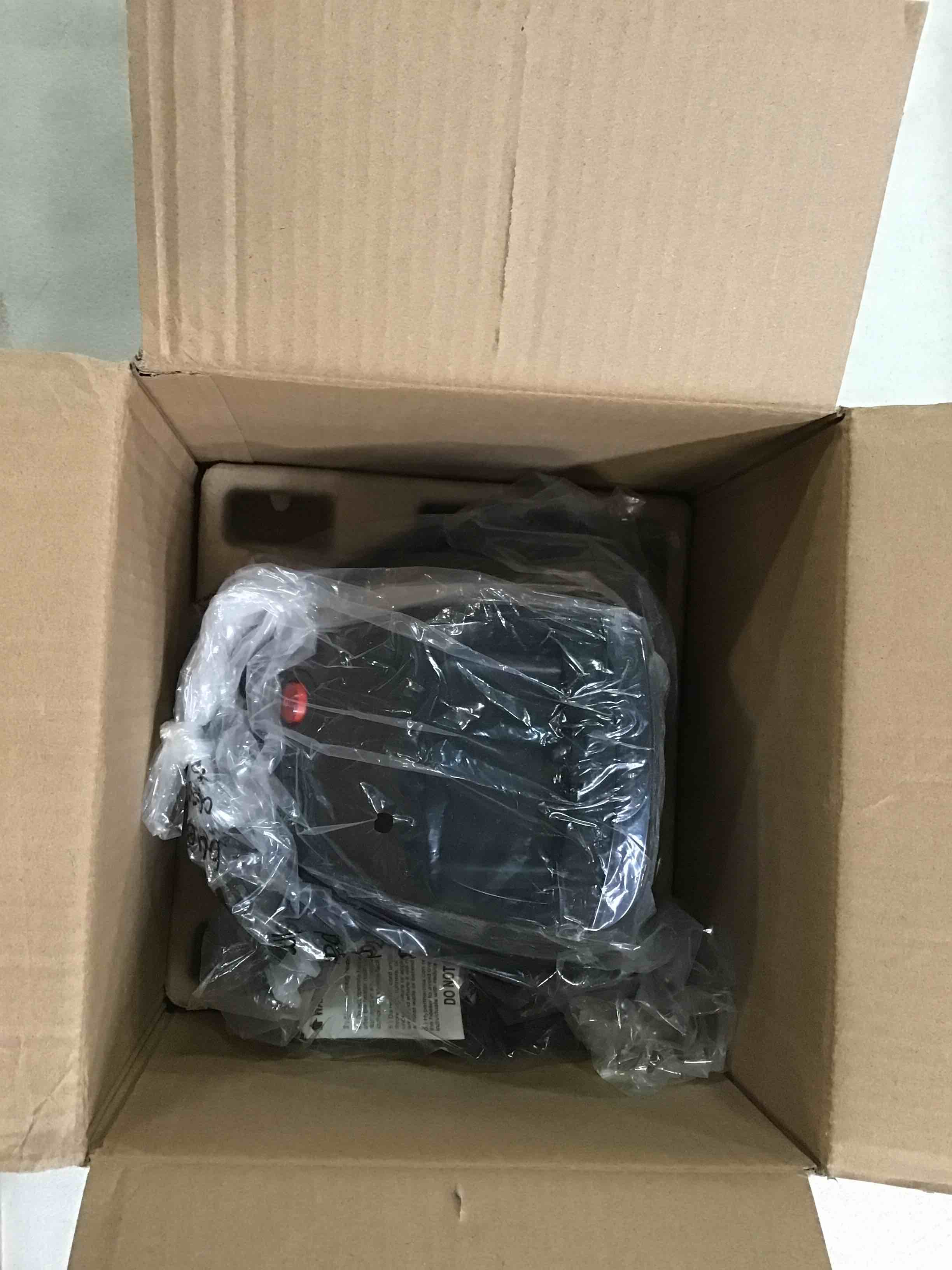 https://s3.amazonaws.com/lotting-images-prod/bidfta/YEL6012722_1707929784476.jpeg
