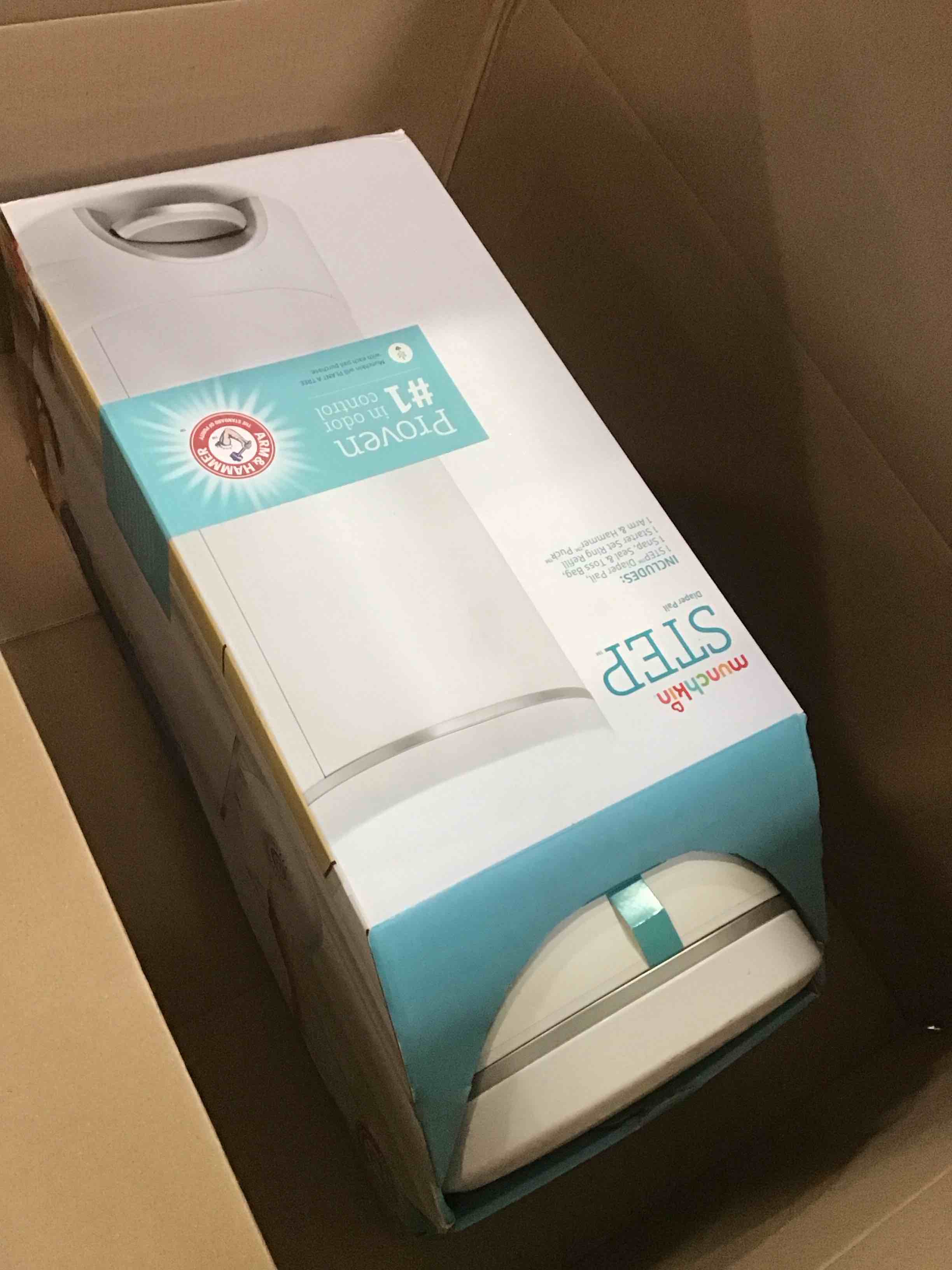 https://s3.amazonaws.com/lotting-images-prod/bidfta/YEL6012764_1707937205404.jpeg