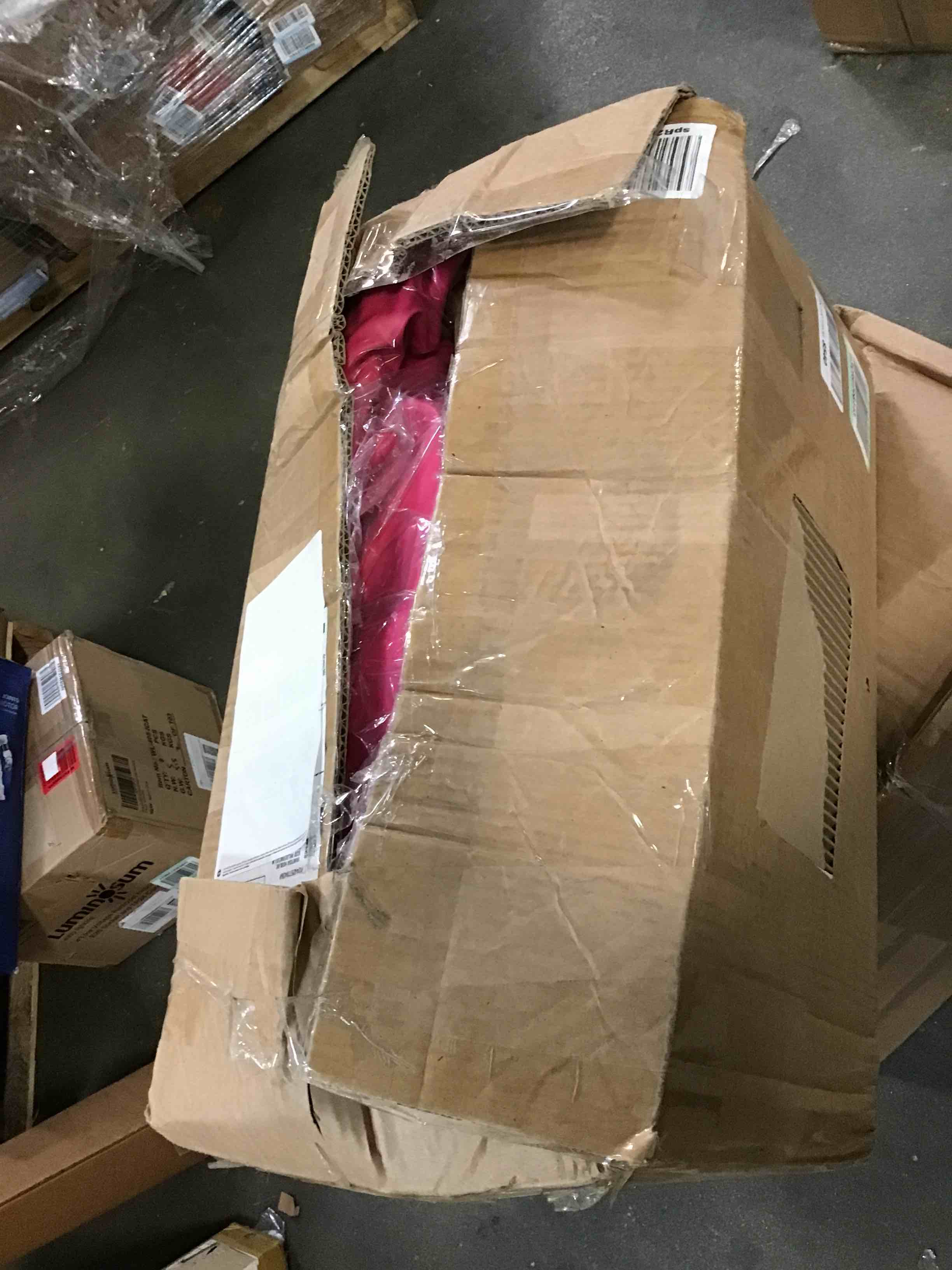 https://s3.amazonaws.com/lotting-images-prod/bidfta/YEL6012939_1708795986381.jpeg