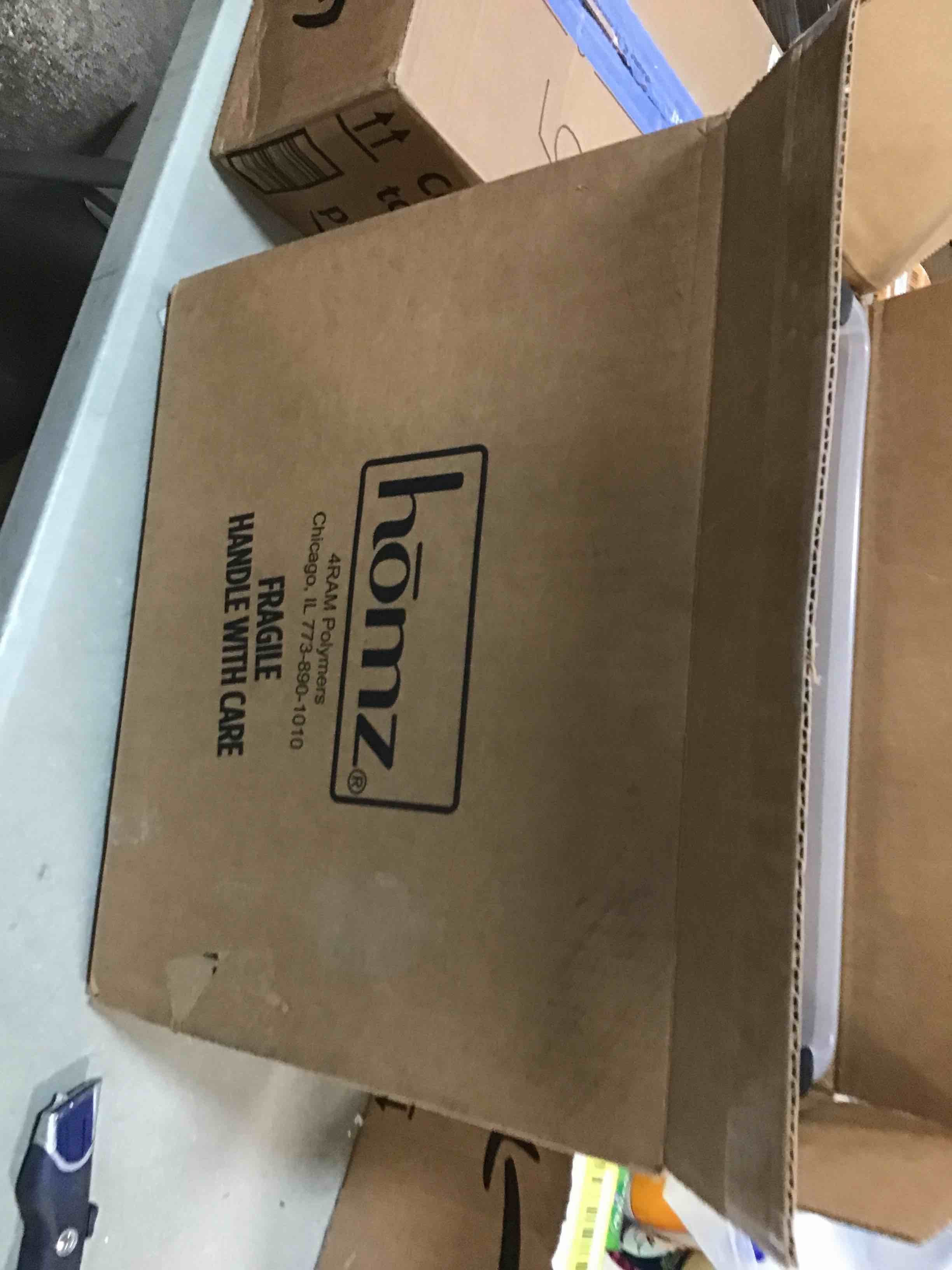 https://s3.amazonaws.com/lotting-images-prod/bidfta/YEL6013191_1708977241889.jpeg