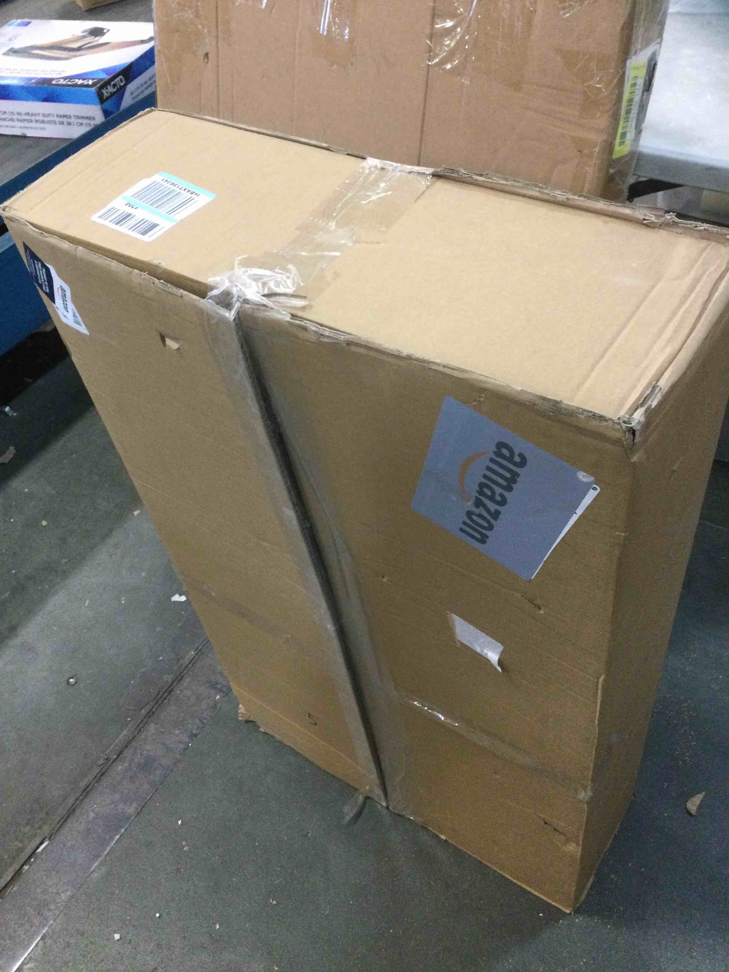 https://s3.amazonaws.com/lotting-images-prod/bidfta/YEL6013665_1709214809627.jpeg