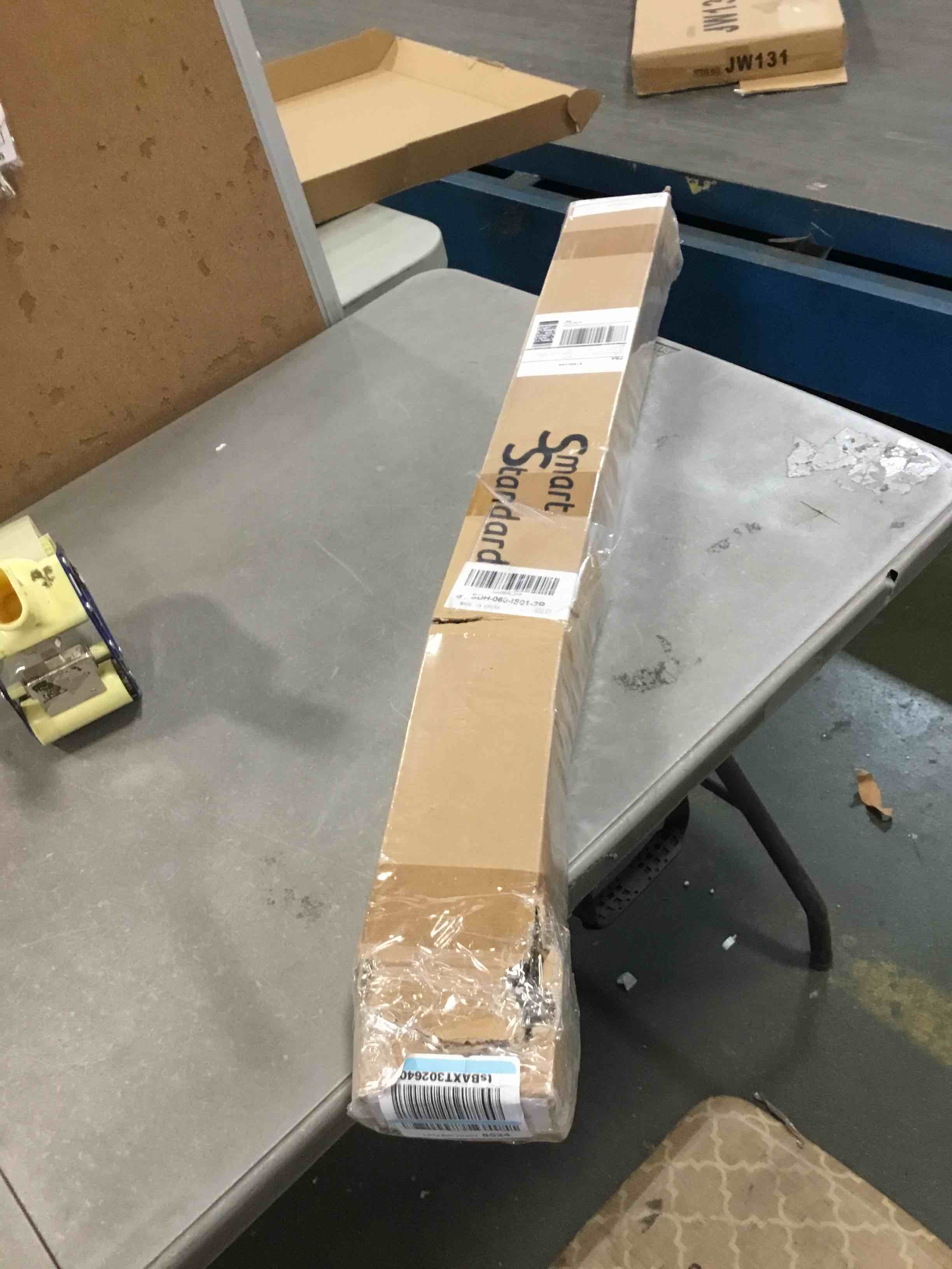 https://s3.amazonaws.com/lotting-images-prod/bidfta/YEL6013949_1708285260044.jpeg