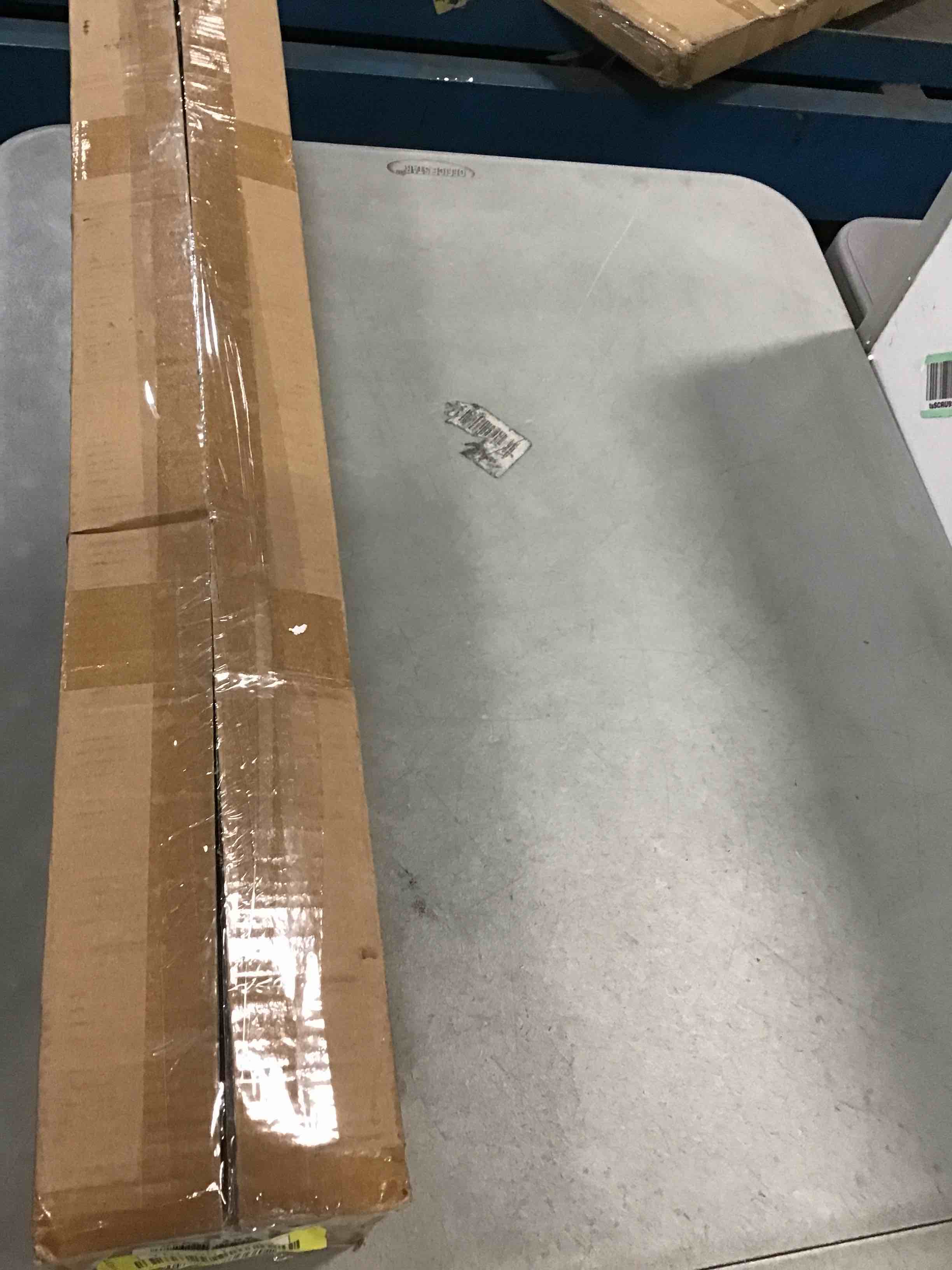 https://s3.amazonaws.com/lotting-images-prod/bidfta/YEL6014042_1708351284784.jpeg