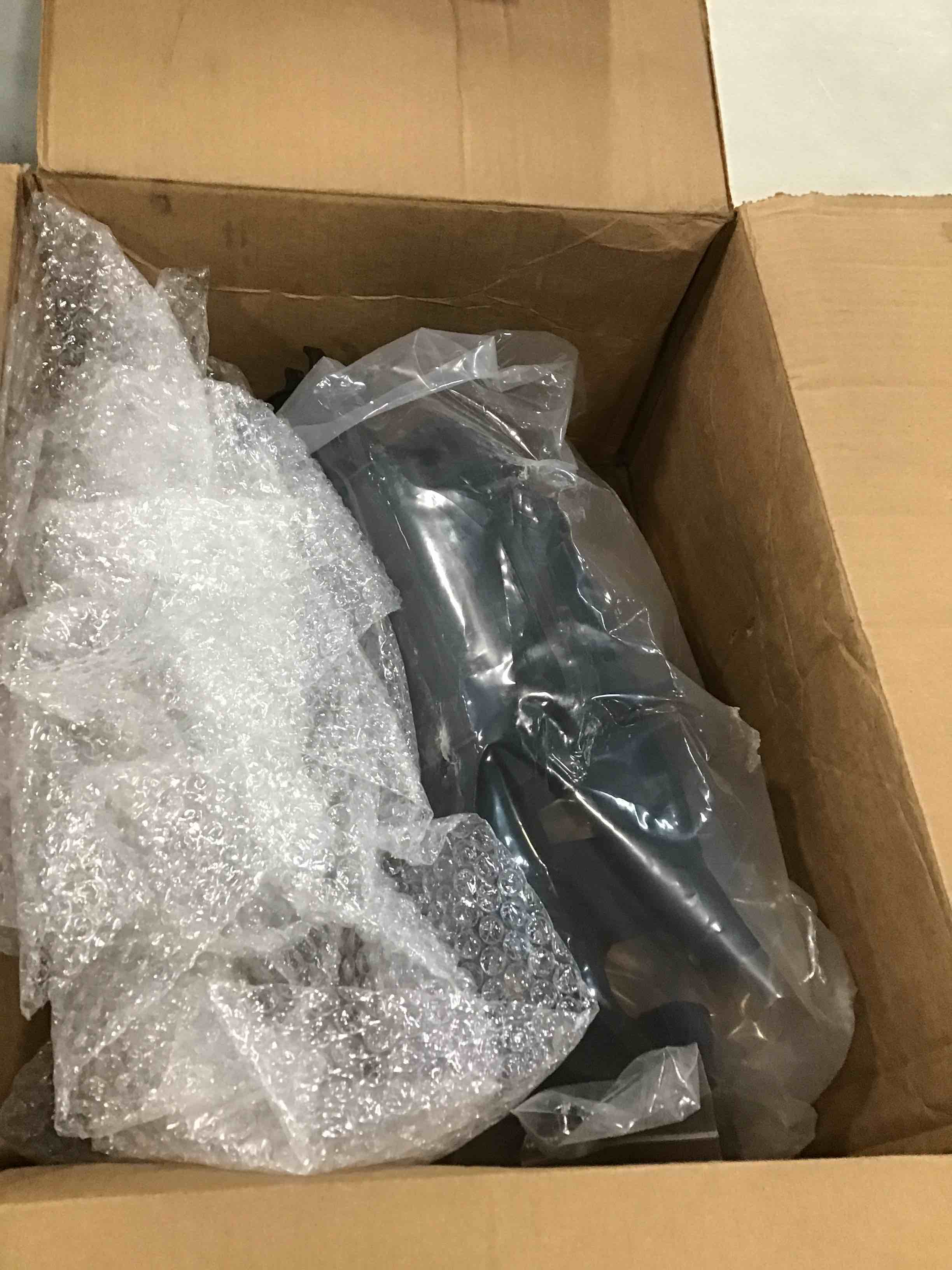 https://s3.amazonaws.com/lotting-images-prod/bidfta/YEL6014691_1708545358294.jpeg