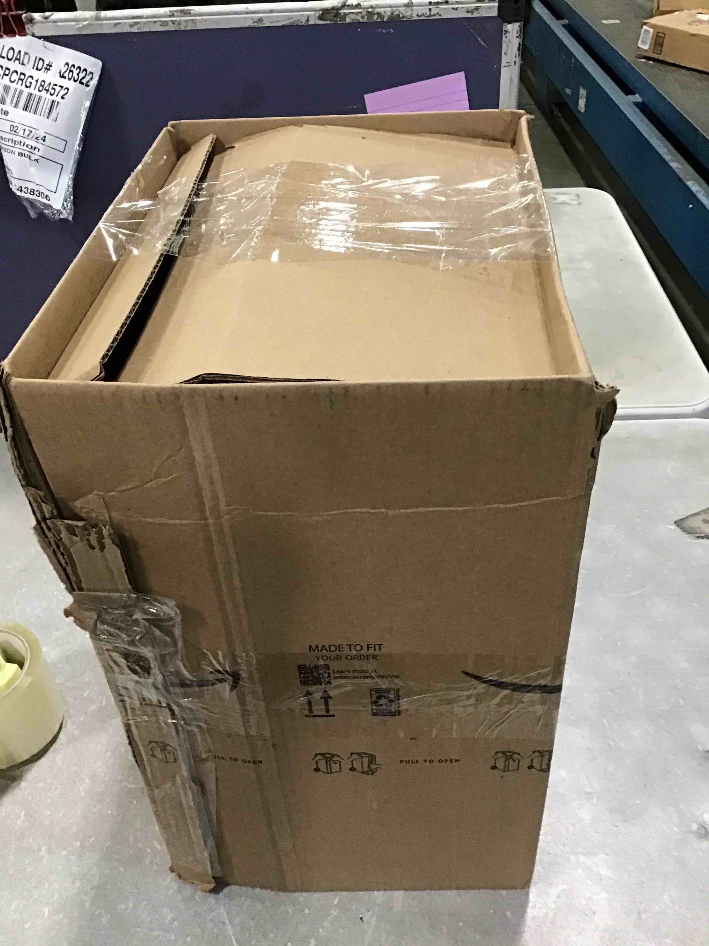 https://s3.amazonaws.com/lotting-images-prod/bidfta/YEL6015196_1708784150580.jpeg