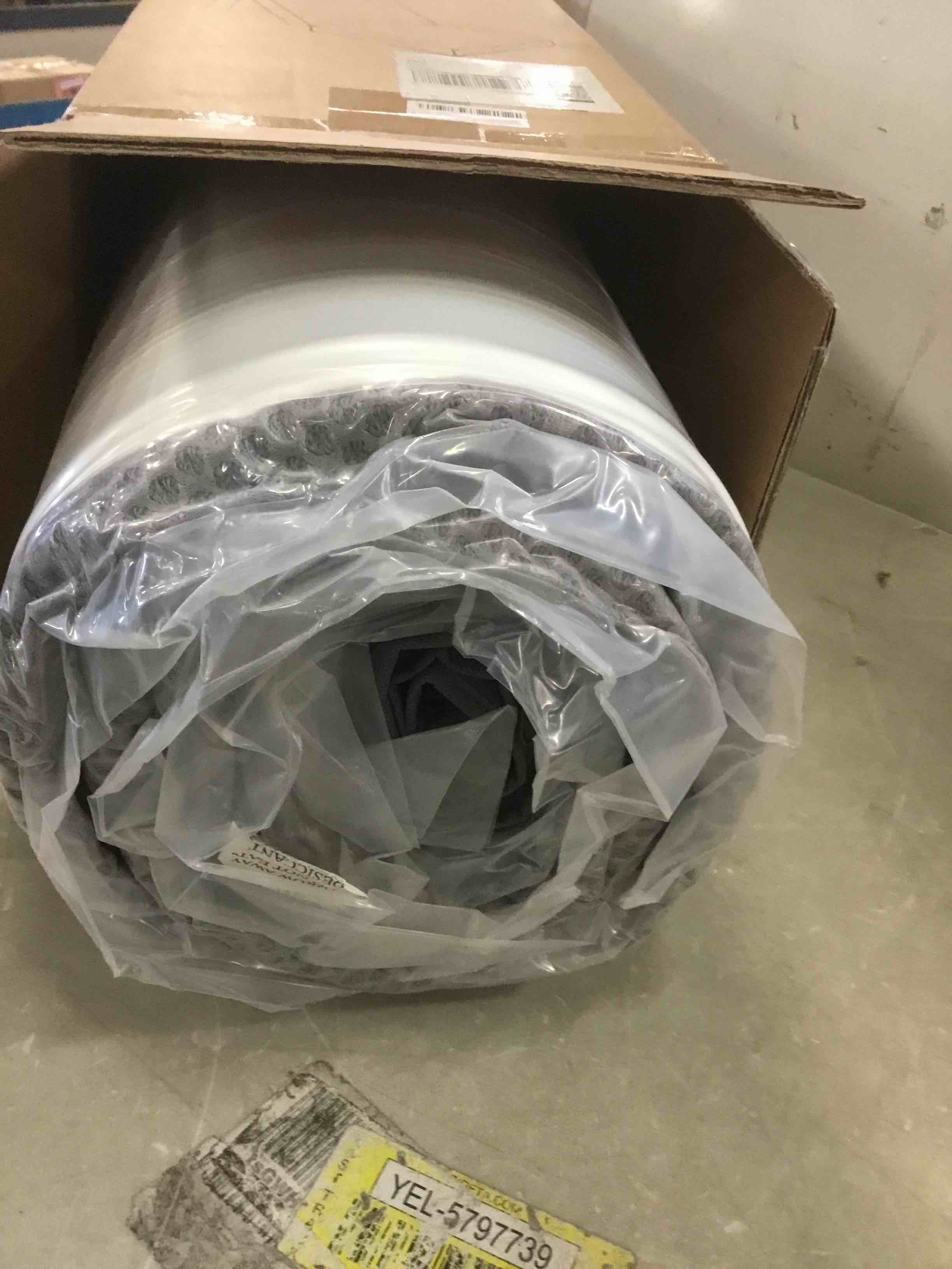 https://s3.amazonaws.com/lotting-images-prod/bidfta/YEL6015644_1708446790616.jpeg