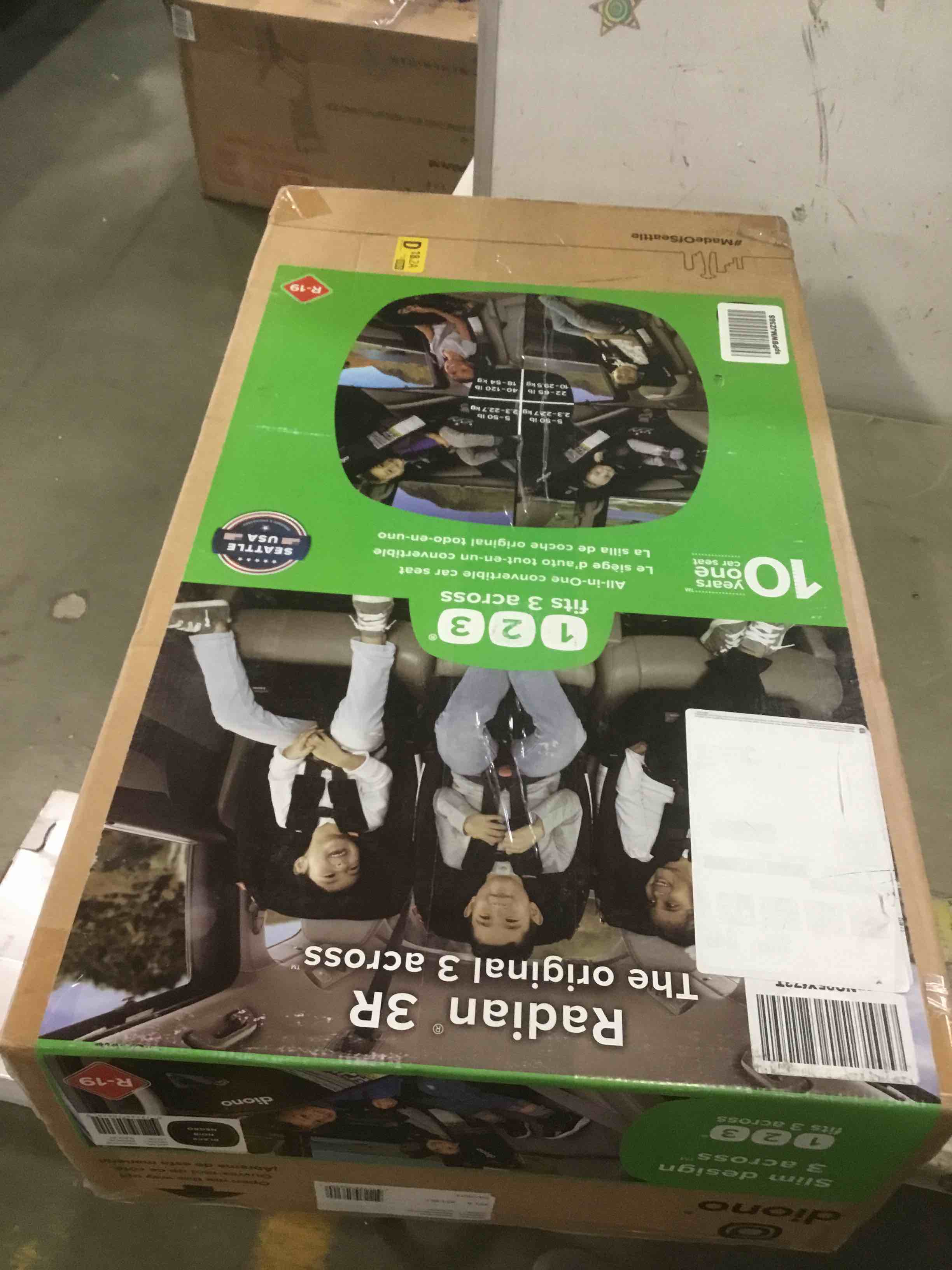 https://s3.amazonaws.com/lotting-images-prod/bidfta/YEL6015654_1708448219324.jpeg