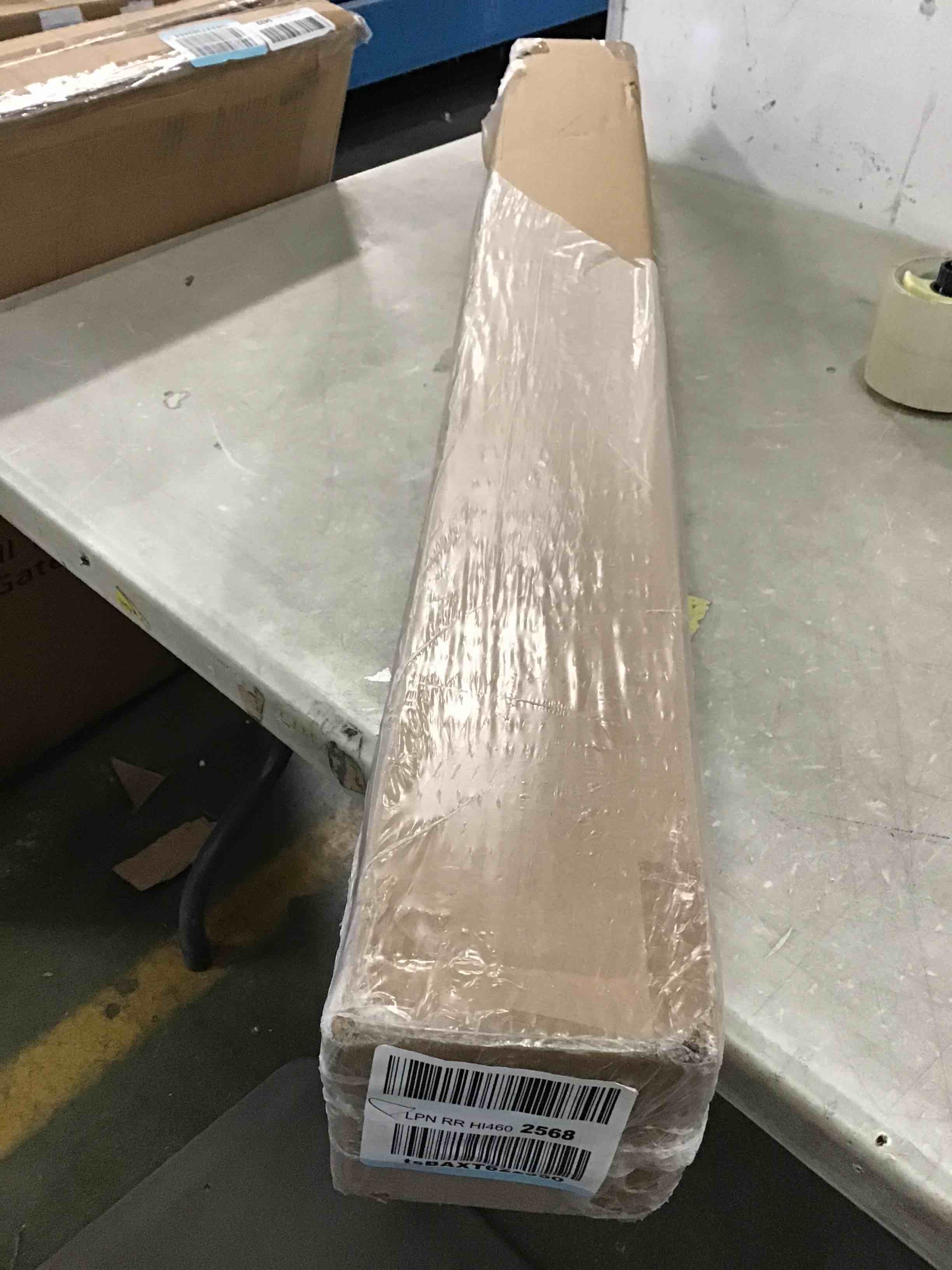 https://s3.amazonaws.com/lotting-images-prod/bidfta/YEL6015758_1708524658958.jpeg
