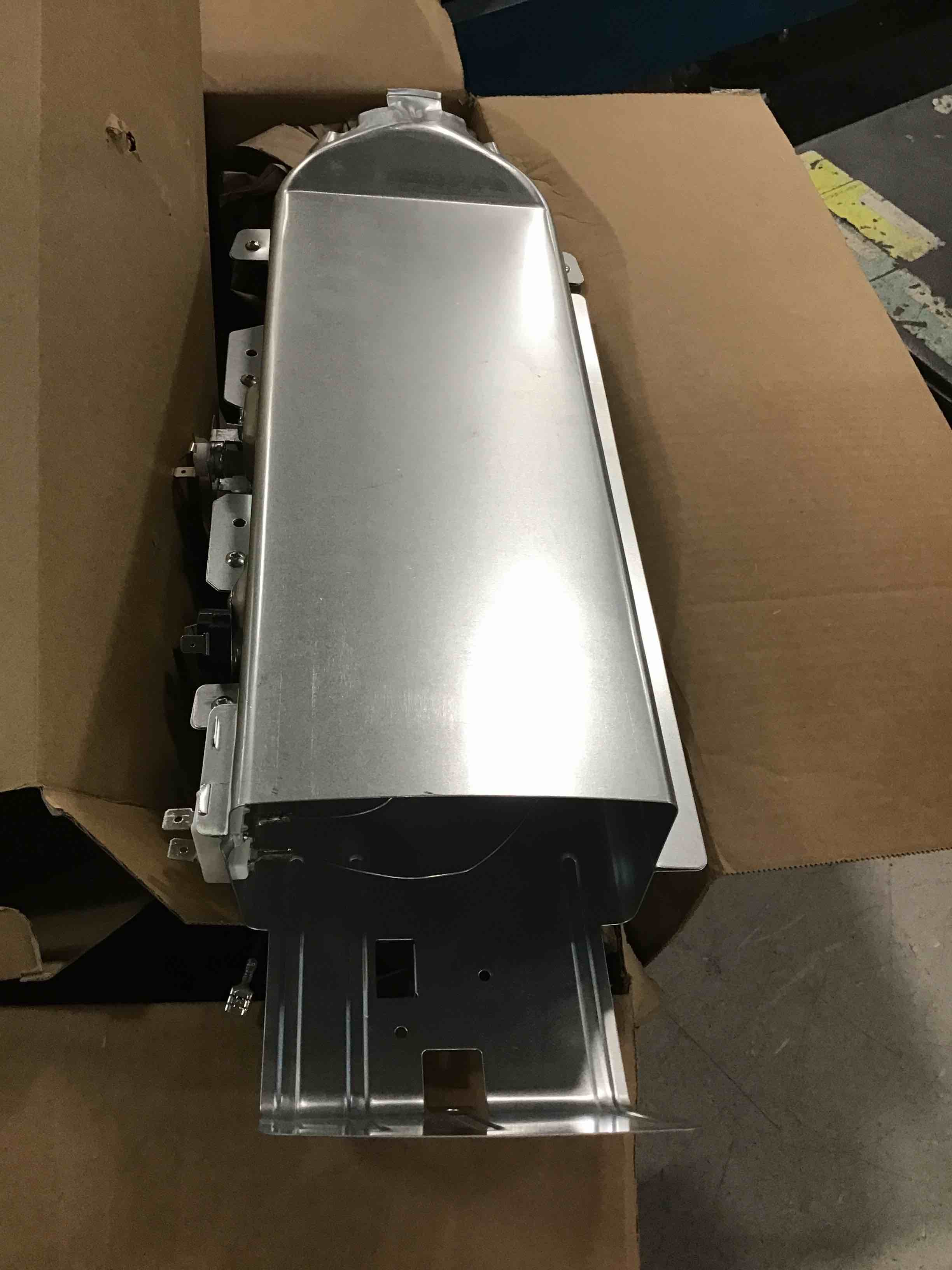 https://s3.amazonaws.com/lotting-images-prod/bidfta/YEL6016577_1709127055915.jpeg