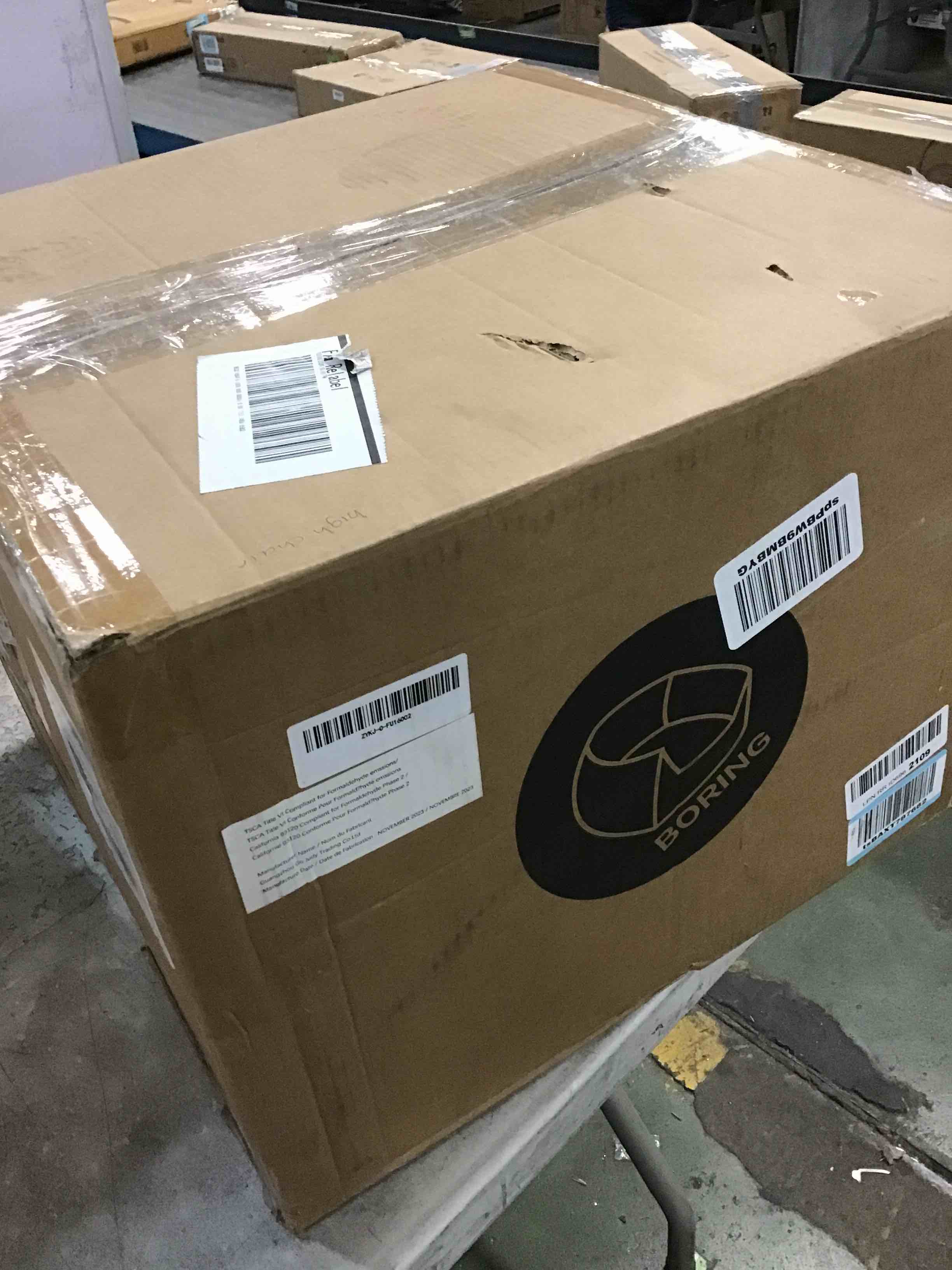 https://s3.amazonaws.com/lotting-images-prod/bidfta/YEL6017854_1709671675331.jpeg