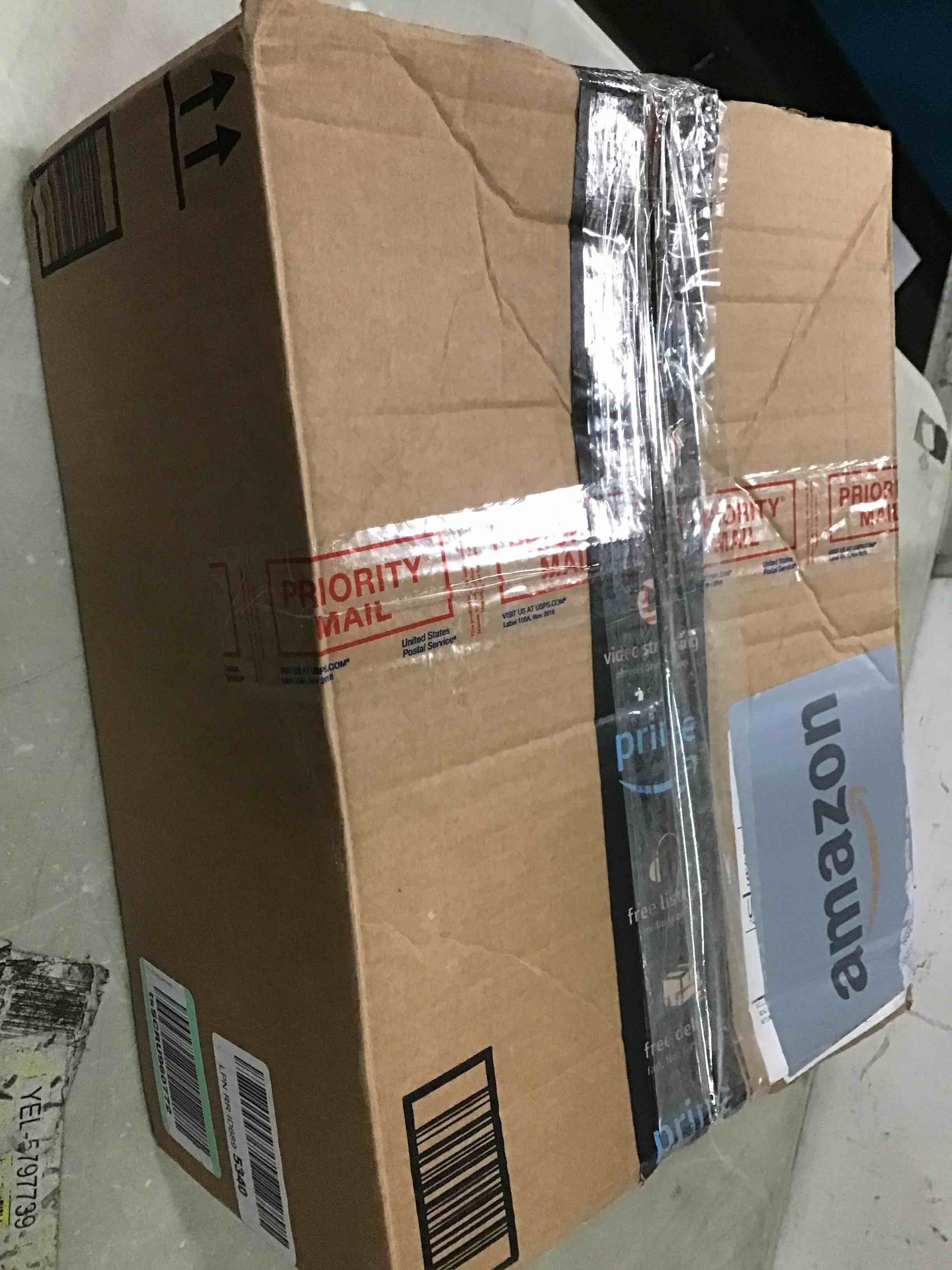 https://s3.amazonaws.com/lotting-images-prod/bidfta/YEL6017937_1709731566901.jpeg