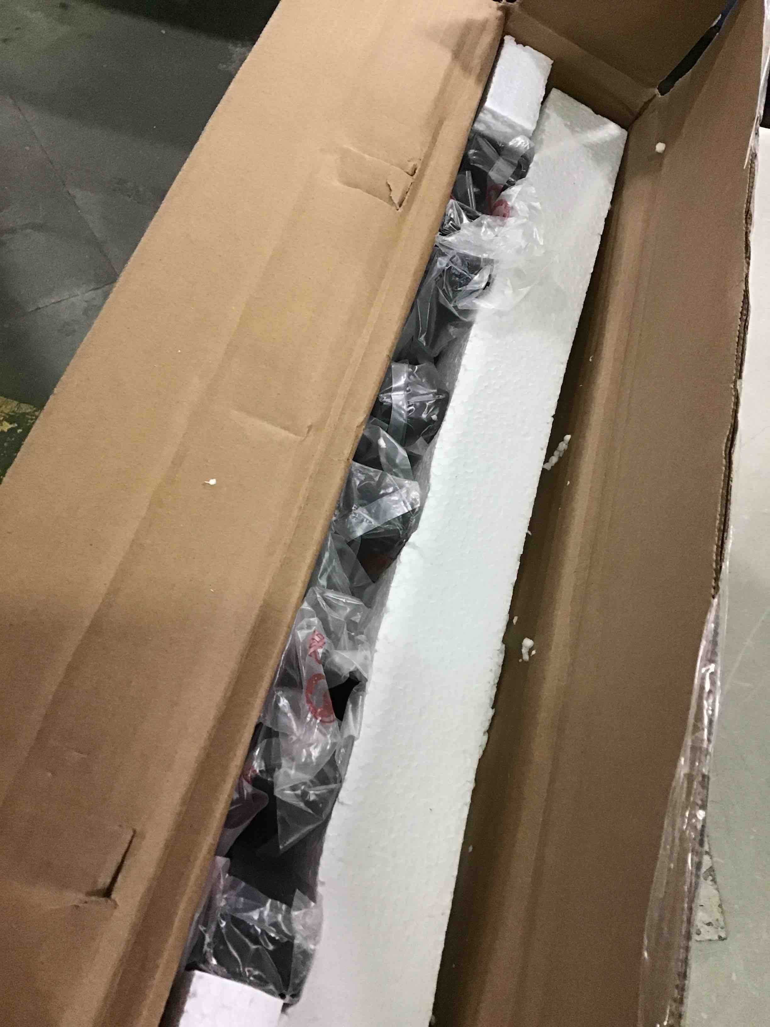 https://s3.amazonaws.com/lotting-images-prod/bidfta/YEL6018089_1709828598809.jpeg