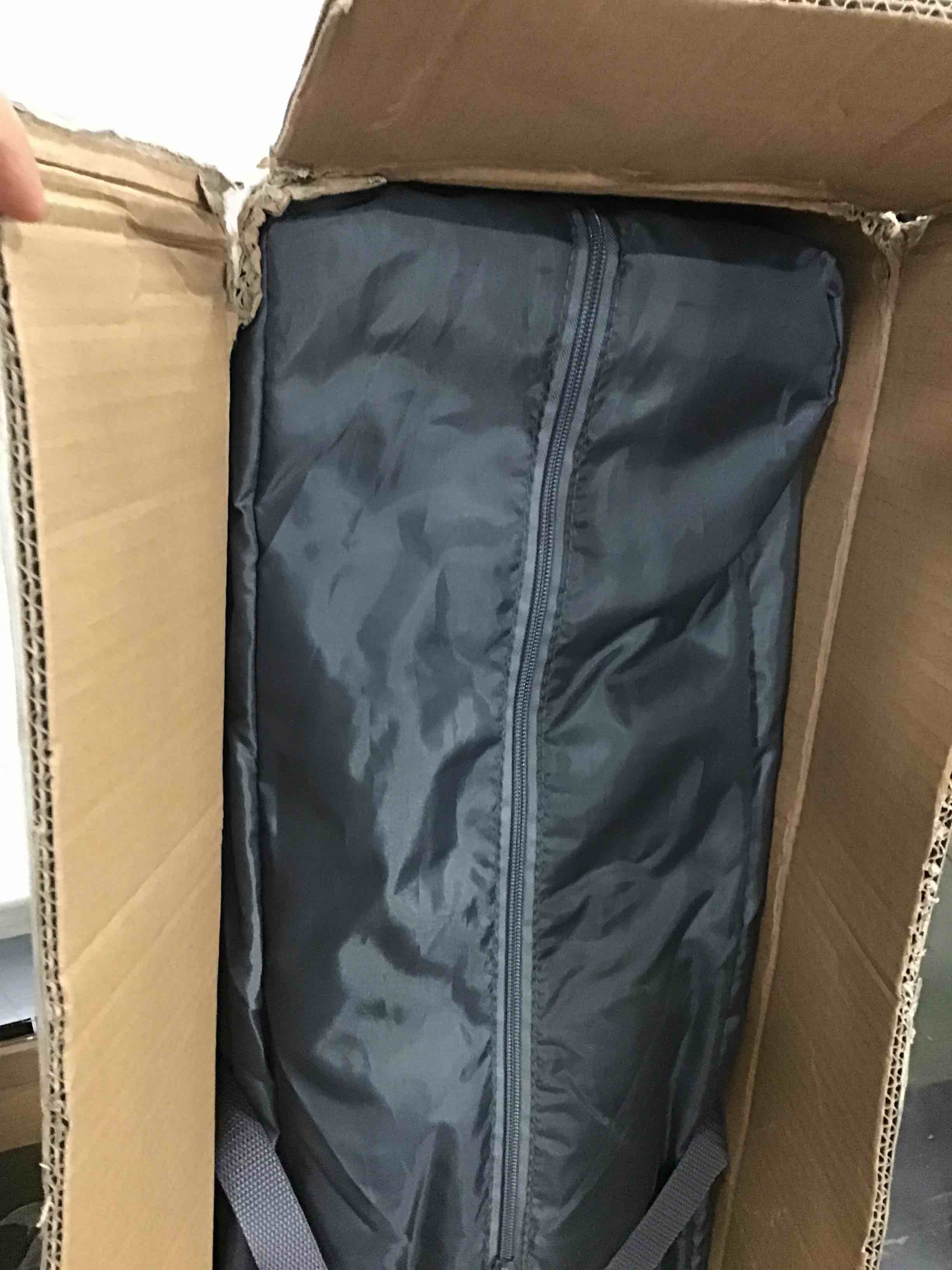 https://s3.amazonaws.com/lotting-images-prod/bidfta/YEL6018338_1709903621038.jpeg