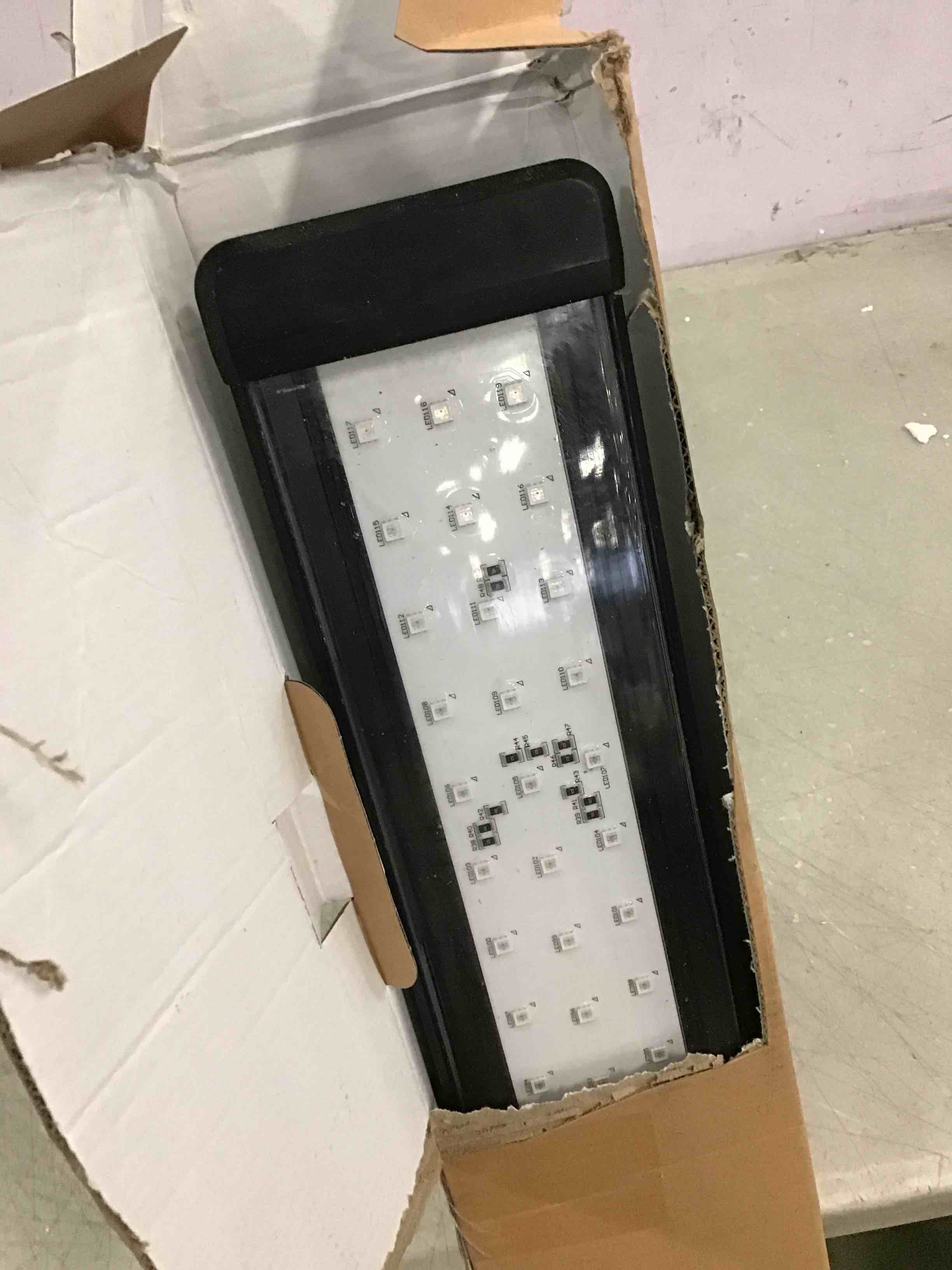 https://s3.amazonaws.com/lotting-images-prod/bidfta/YEL6018370_1709906532407.jpeg