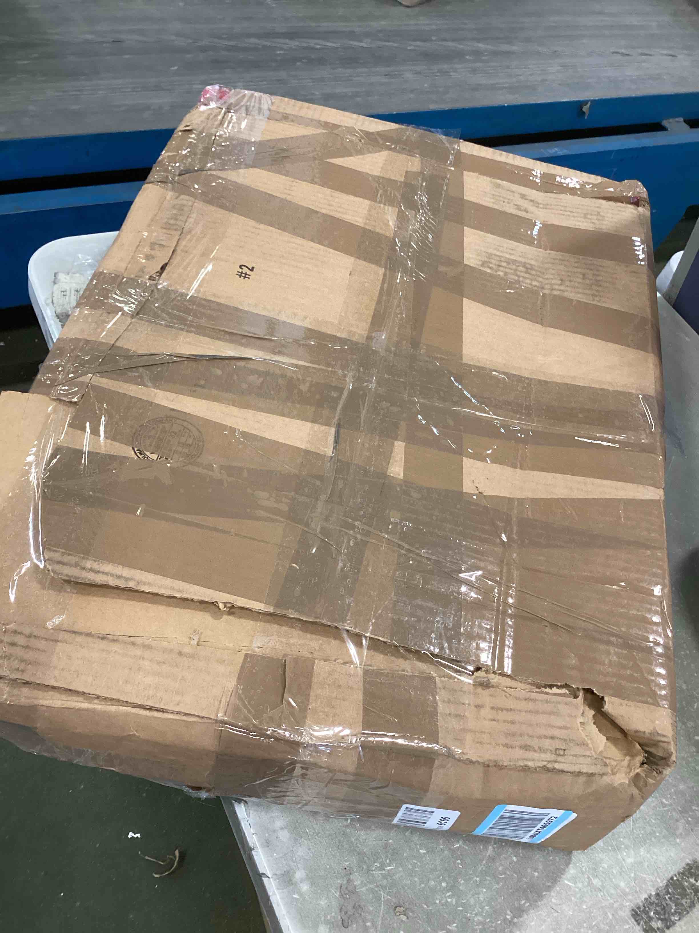 https://s3.amazonaws.com/lotting-images-prod/bidfta/YEL6018540_1707937877937.jpeg