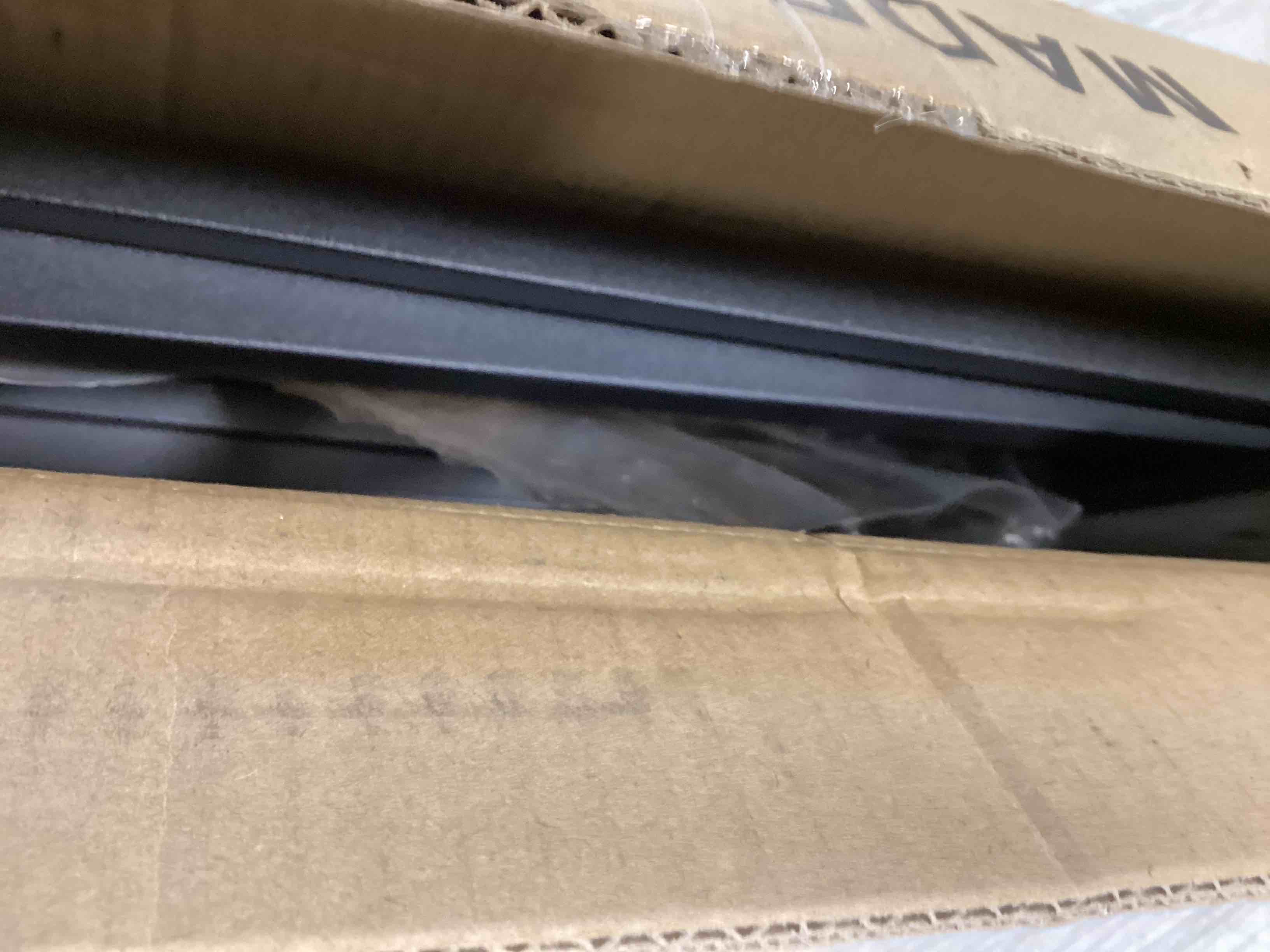 https://s3.amazonaws.com/lotting-images-prod/bidfta/YEL6019538_1708352635996.jpeg