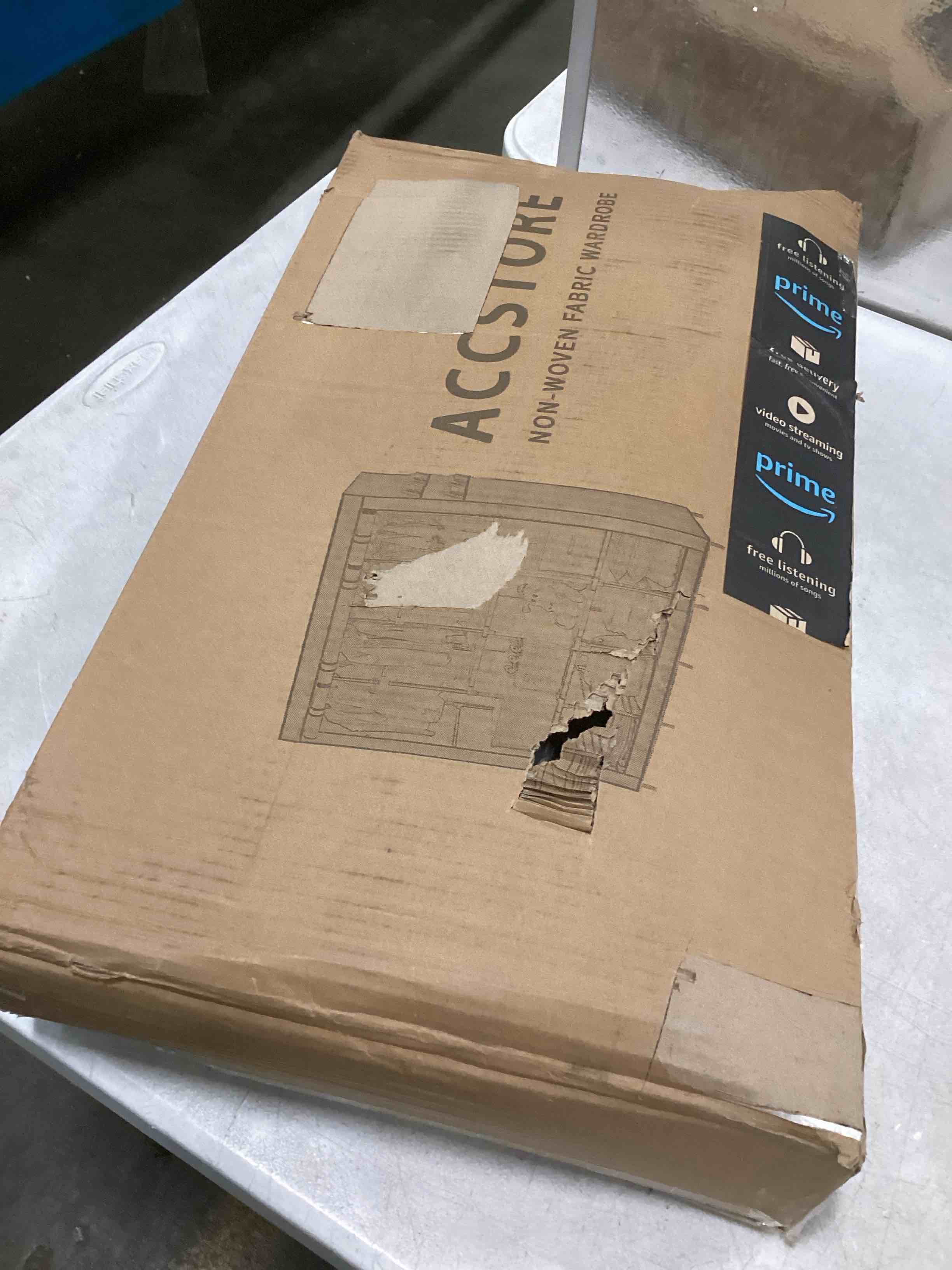 https://s3.amazonaws.com/lotting-images-prod/bidfta/YEL6019735_1708432515963.jpeg