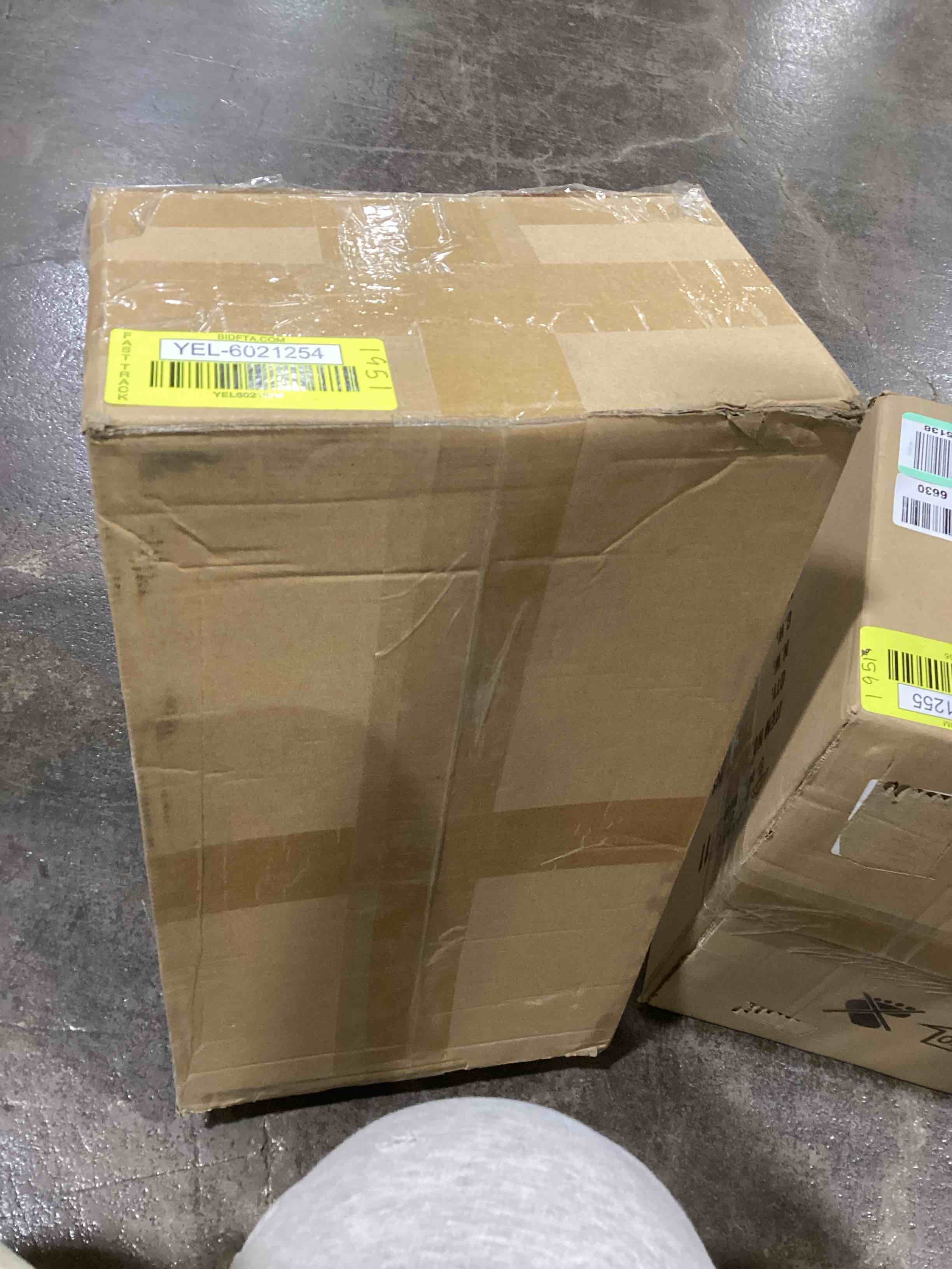 https://s3.amazonaws.com/lotting-images-prod/bidfta/YEL6021254_1710247240865.jpeg