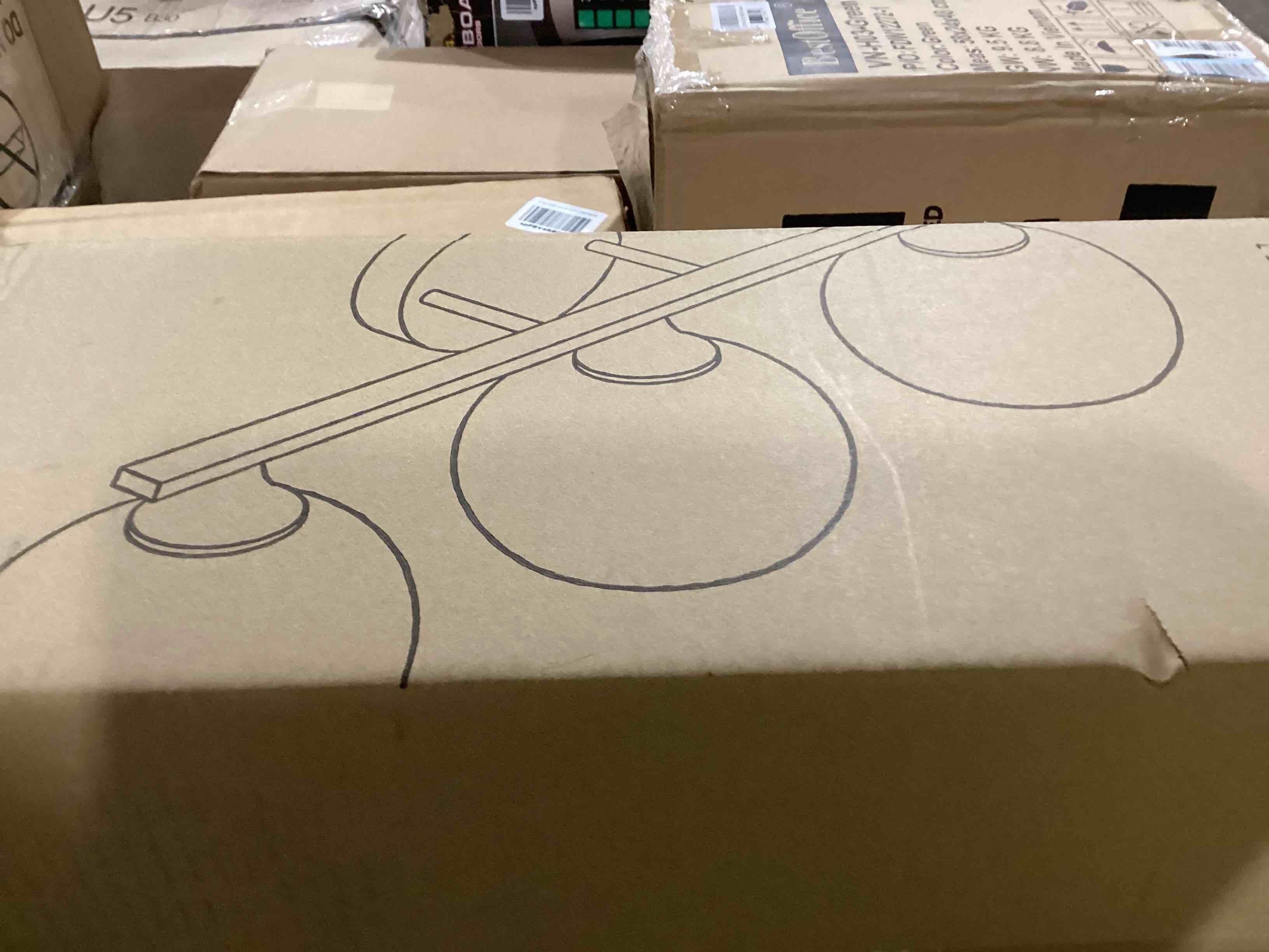 https://s3.amazonaws.com/lotting-images-prod/bidfta/YEL6021843_1707336466608.jpeg