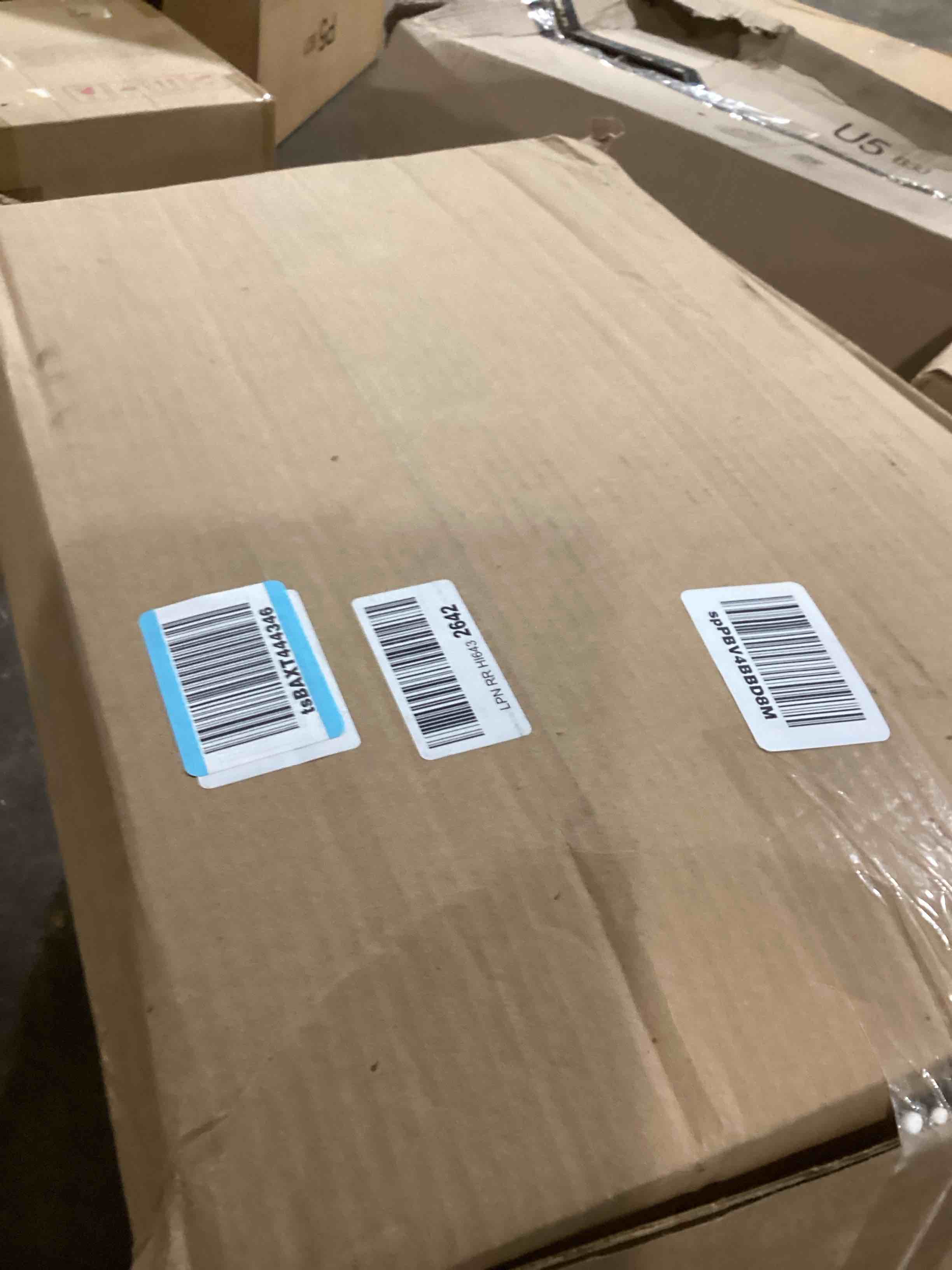 https://s3.amazonaws.com/lotting-images-prod/bidfta/YEL6021847_1707336699199.jpeg