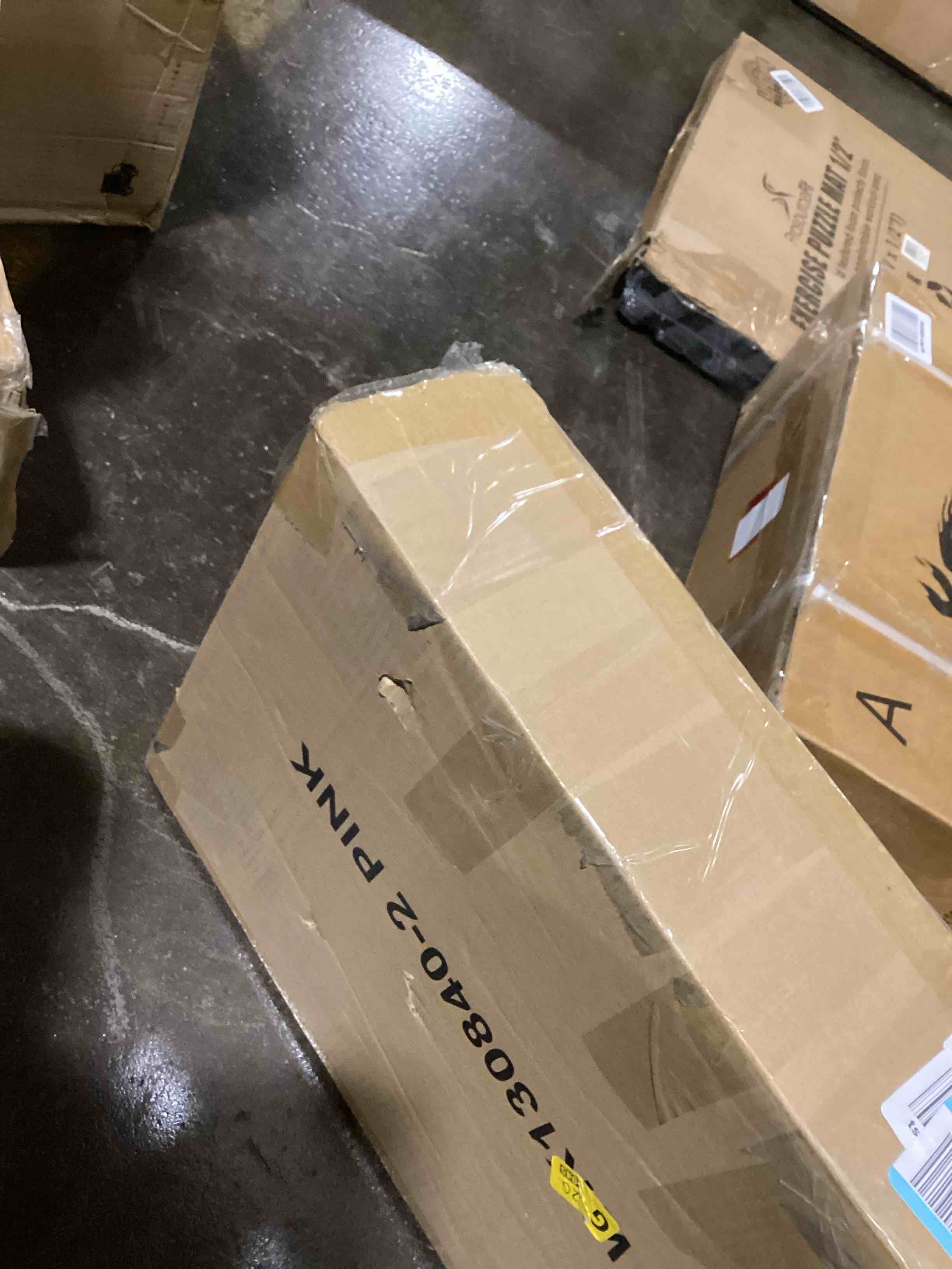 https://s3.amazonaws.com/lotting-images-prod/bidfta/YEL6021893_1707331856913.jpeg