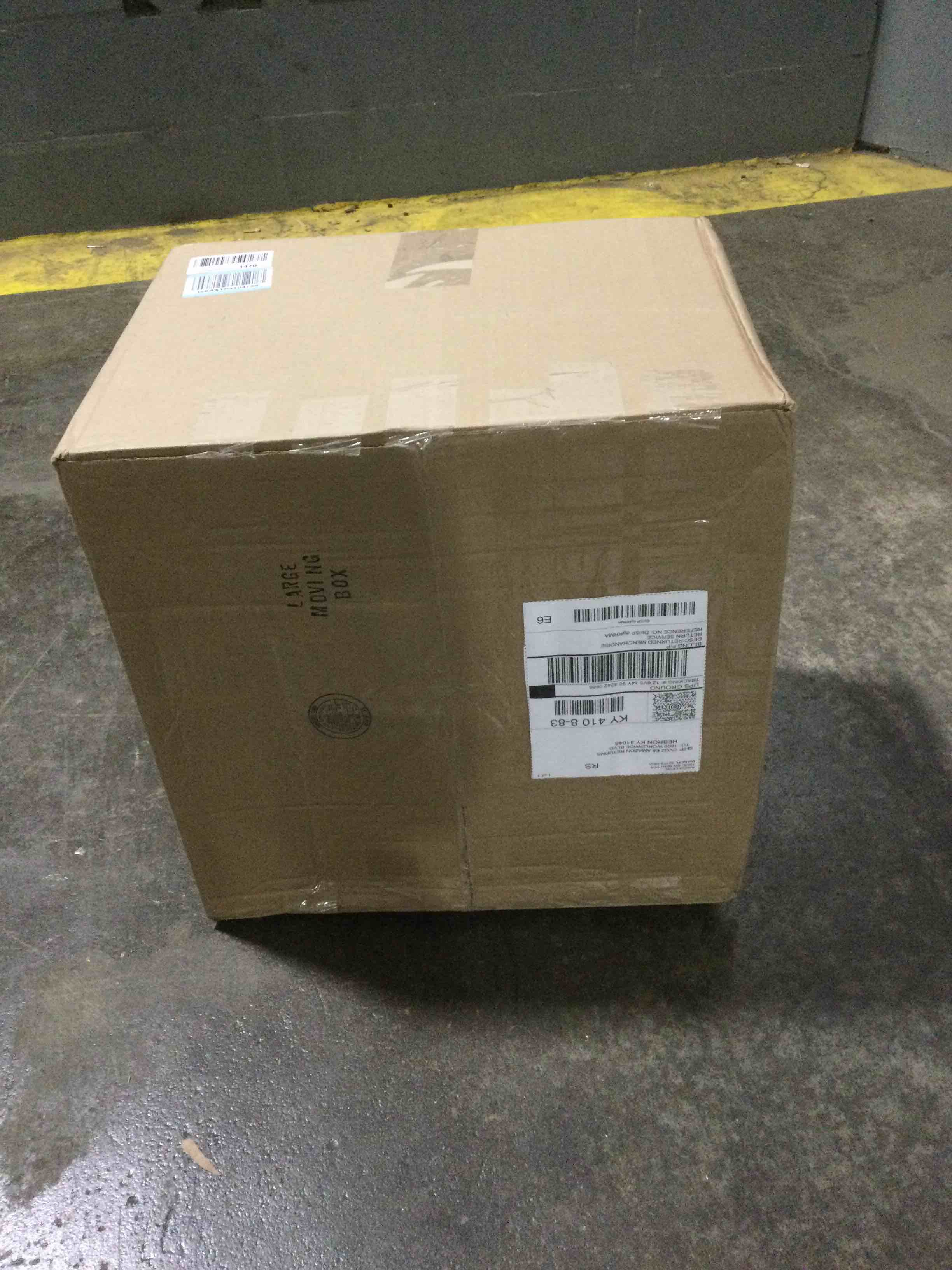 https://s3.amazonaws.com/lotting-images-prod/bidfta/YEL6026500_1708026477137.jpeg