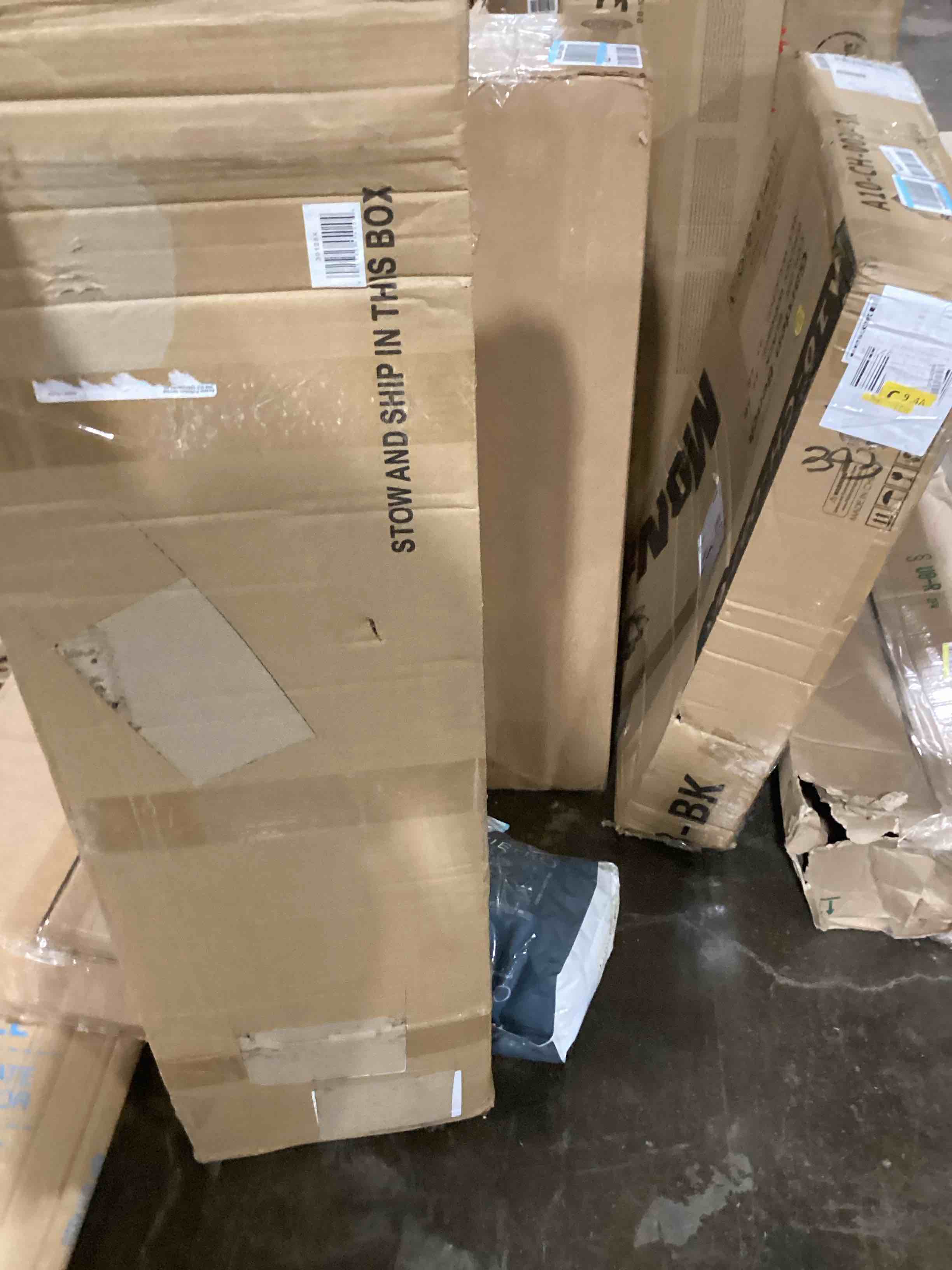 https://s3.amazonaws.com/lotting-images-prod/bidfta/YEL6026709_1708114724942.jpeg
