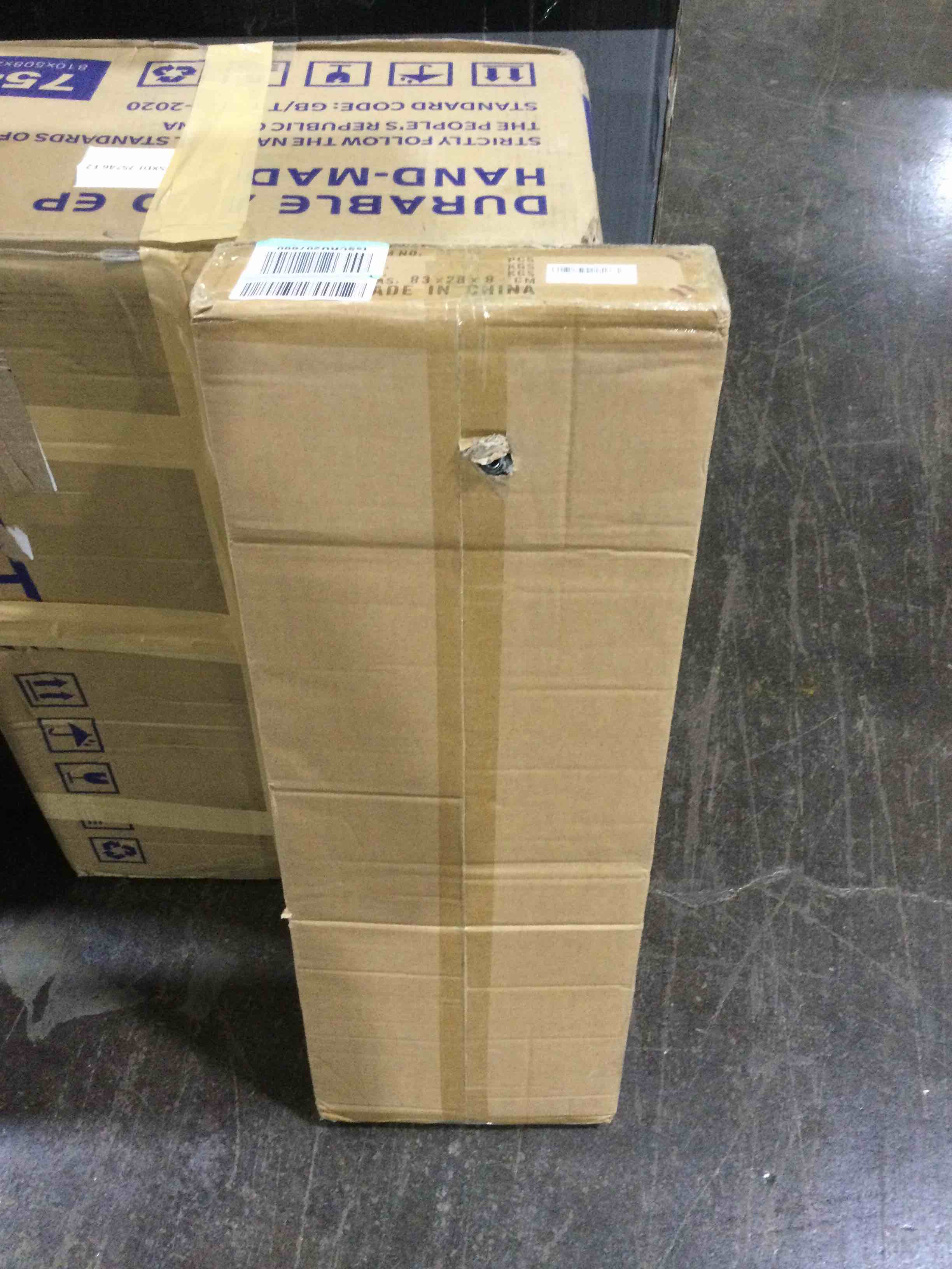 https://s3.amazonaws.com/lotting-images-prod/bidfta/YEL6027331_1708725194823.jpeg