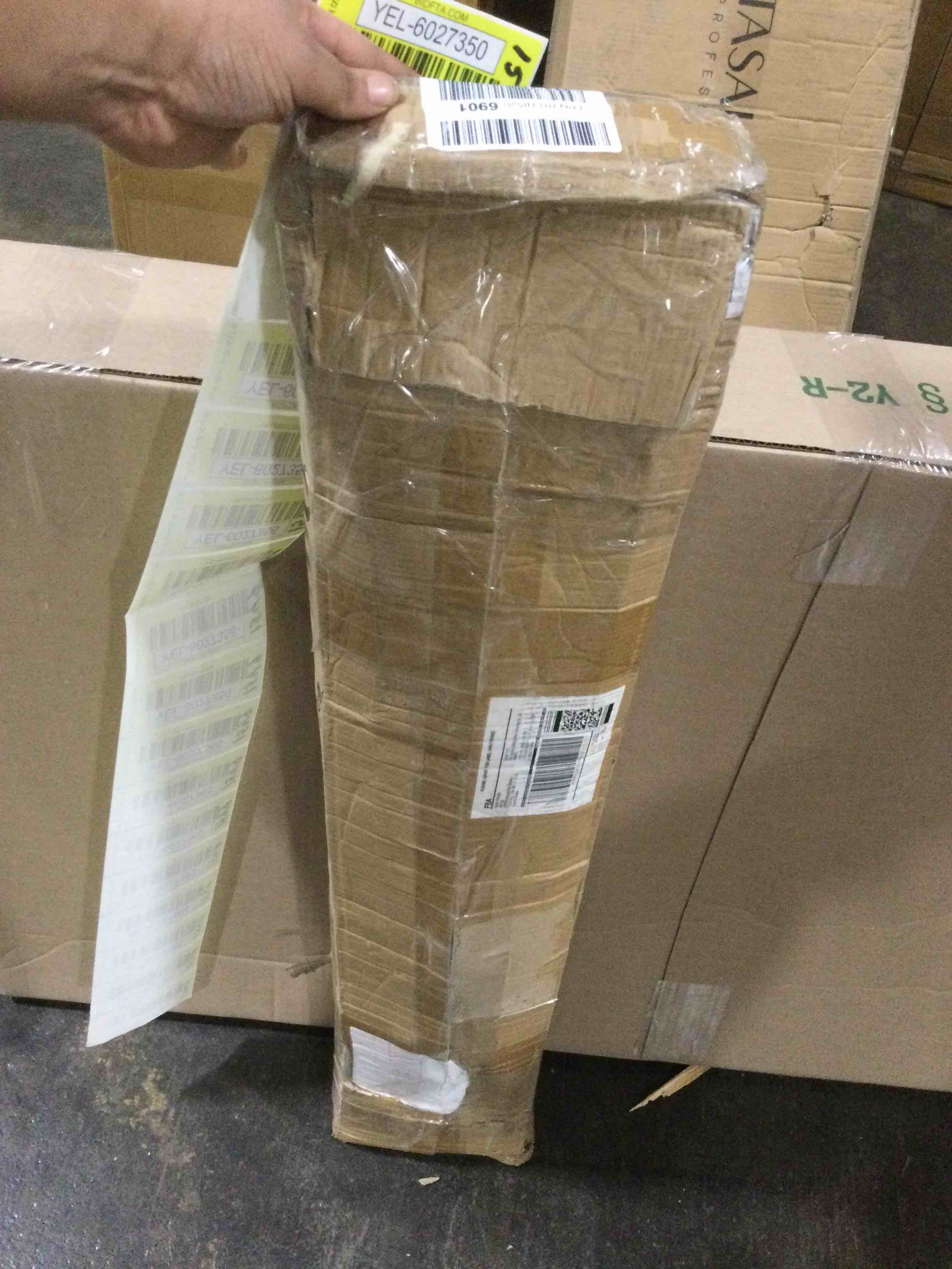 https://s3.amazonaws.com/lotting-images-prod/bidfta/YEL6027350_1708727090183.jpeg