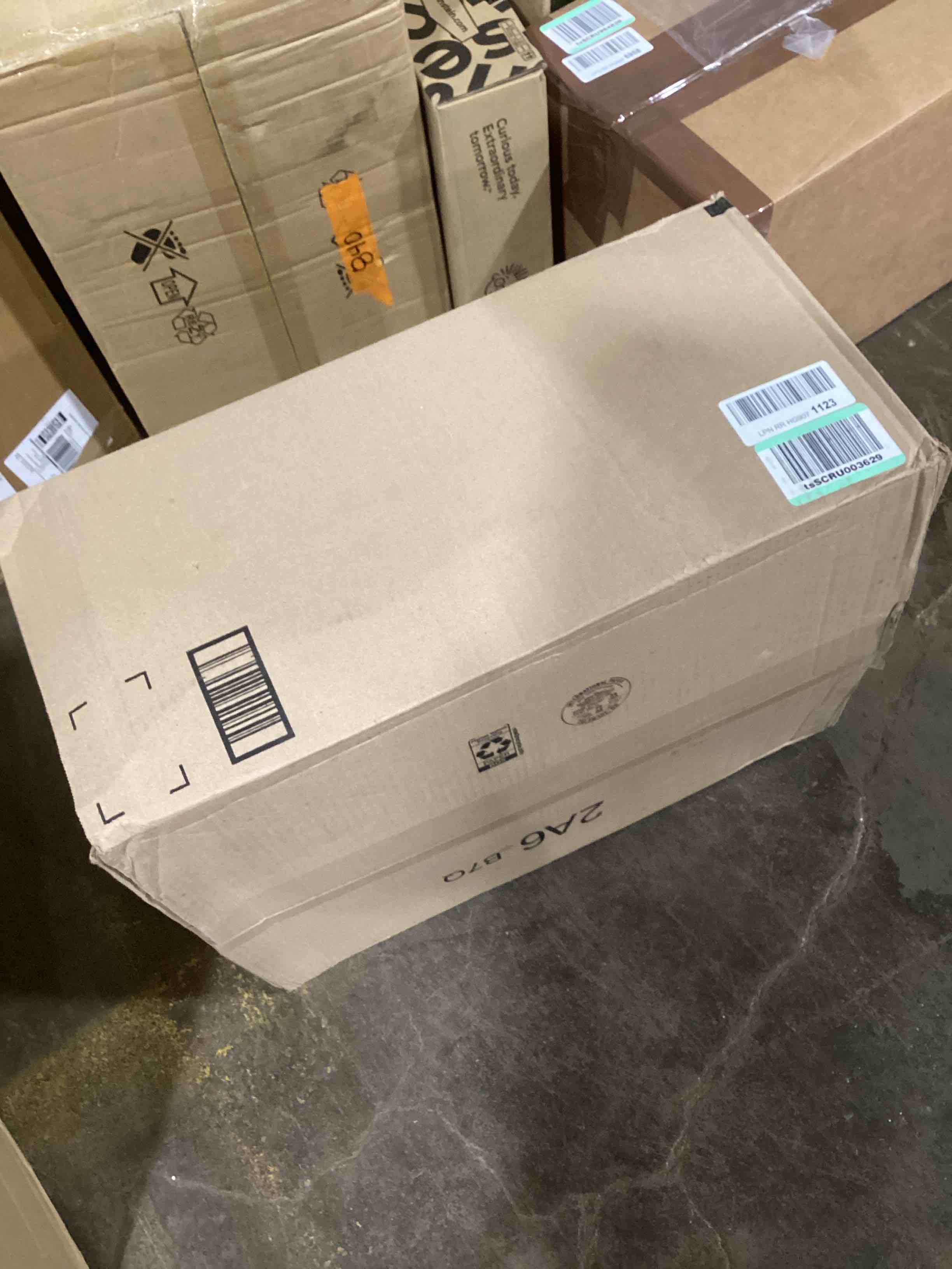 https://s3.amazonaws.com/lotting-images-prod/bidfta/YEL6027374_1708958185692.jpeg