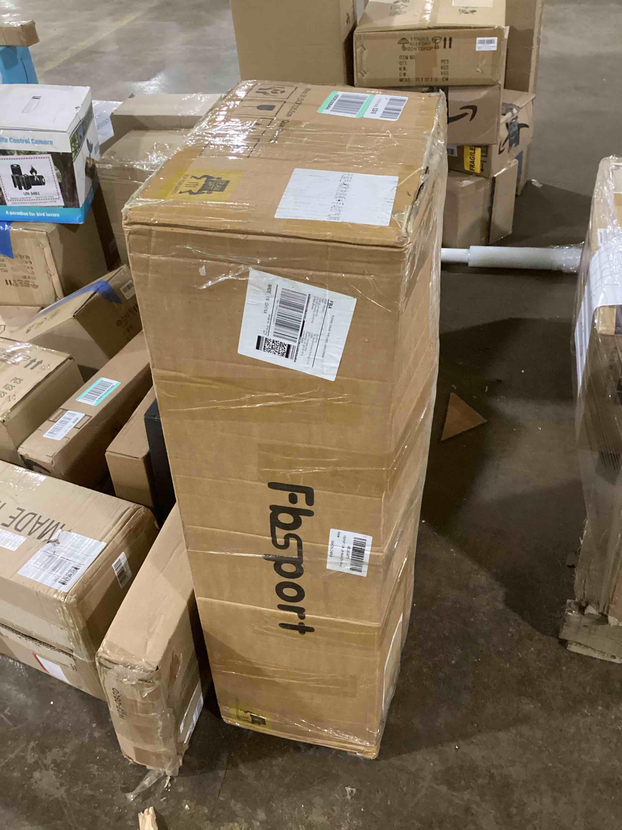 https://s3.amazonaws.com/lotting-images-prod/bidfta/YEL6027392_1708963600464.jpeg