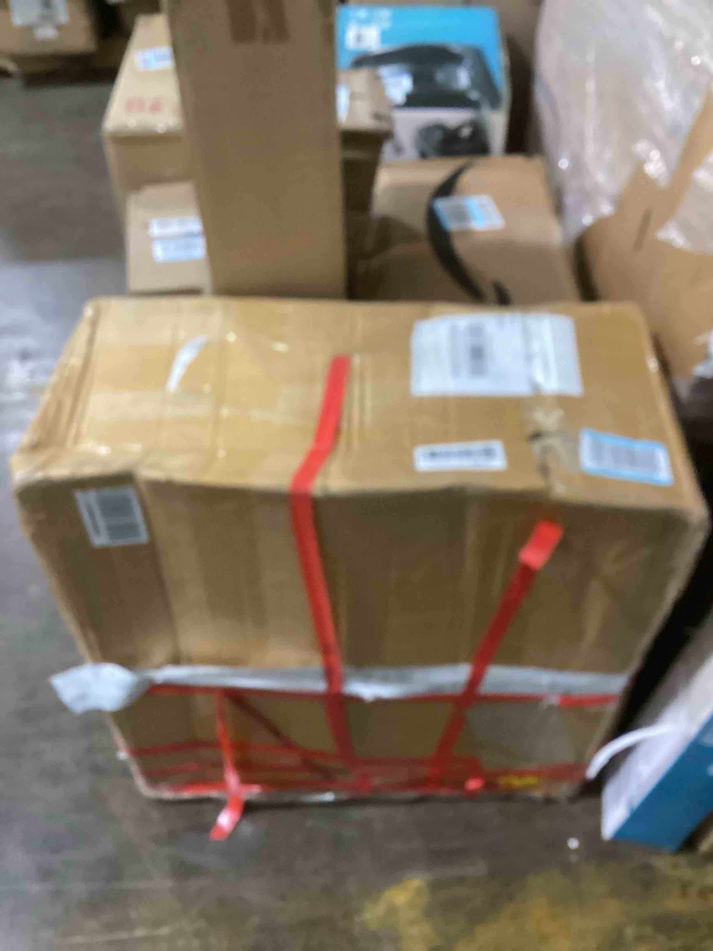 https://s3.amazonaws.com/lotting-images-prod/bidfta/YEL6027863_1708012081957.jpeg