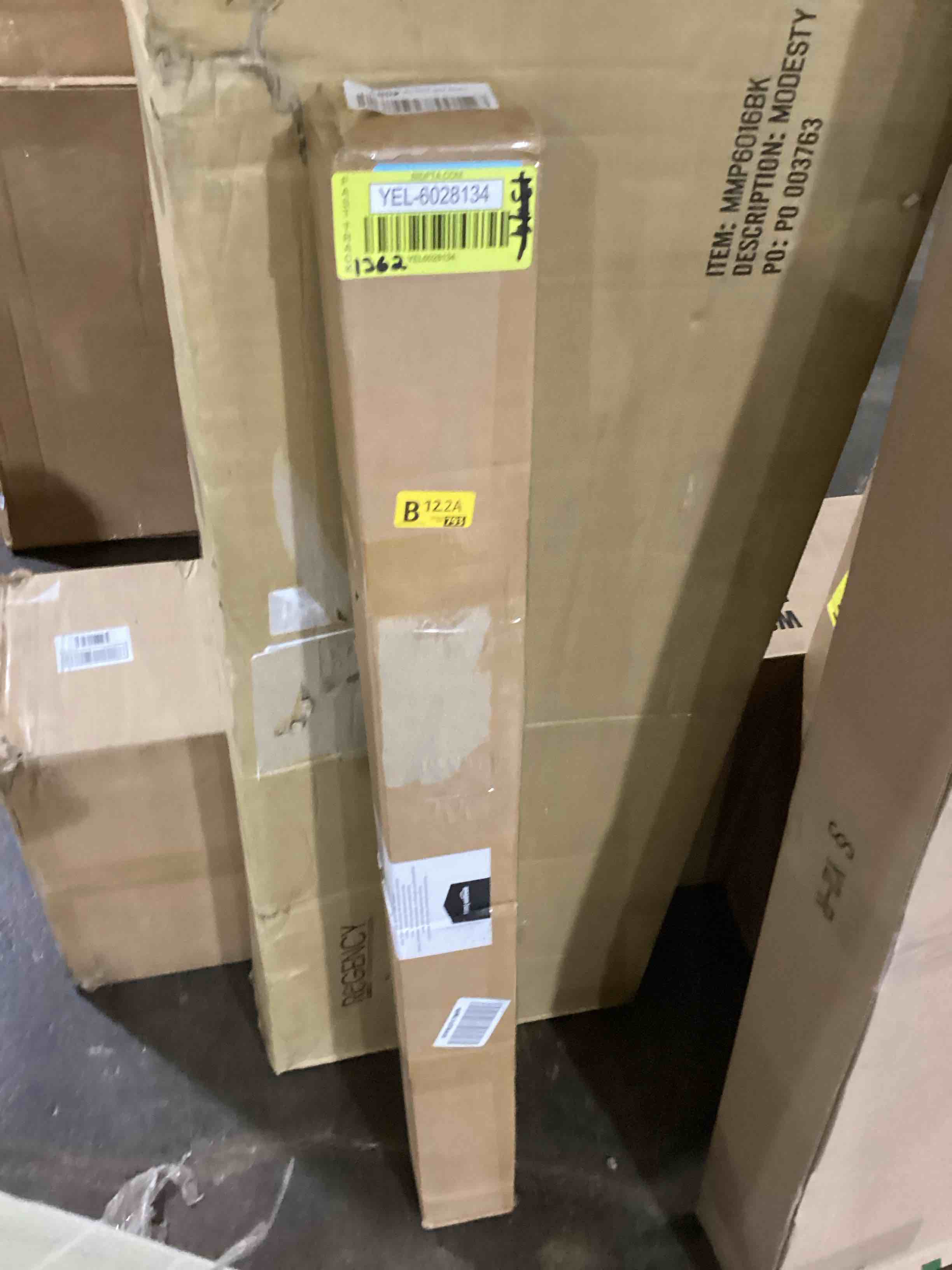 https://s3.amazonaws.com/lotting-images-prod/bidfta/YEL6028134_1708109266574.jpeg