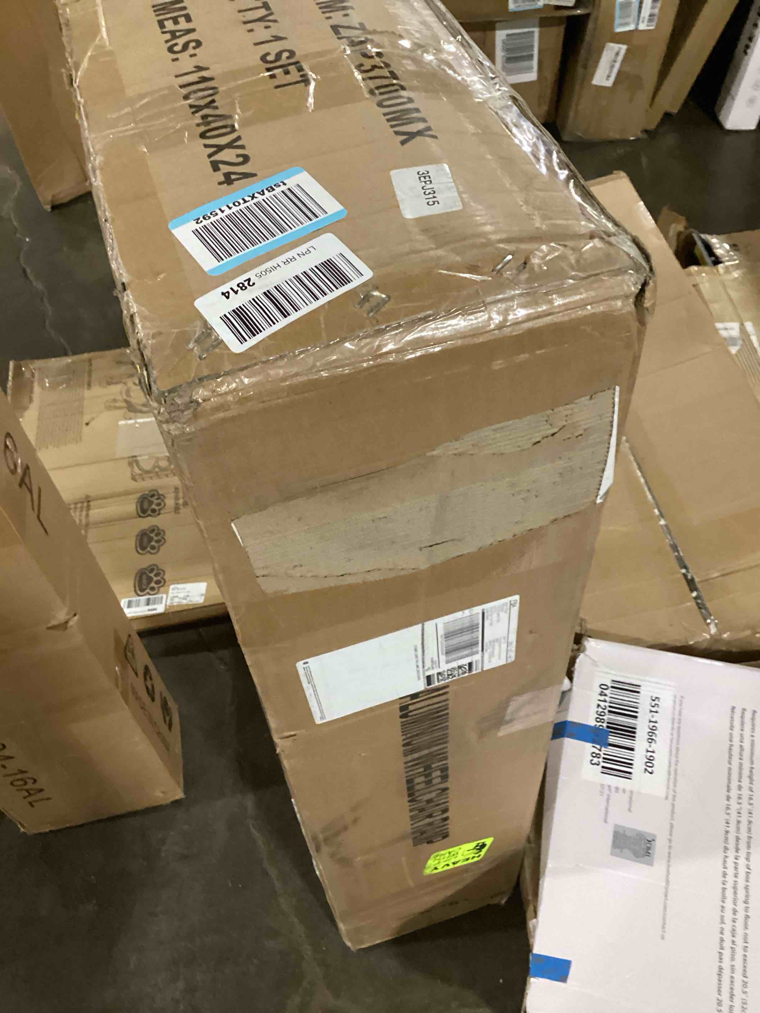 https://s3.amazonaws.com/lotting-images-prod/bidfta/YEL6028826_1708365690271.jpeg