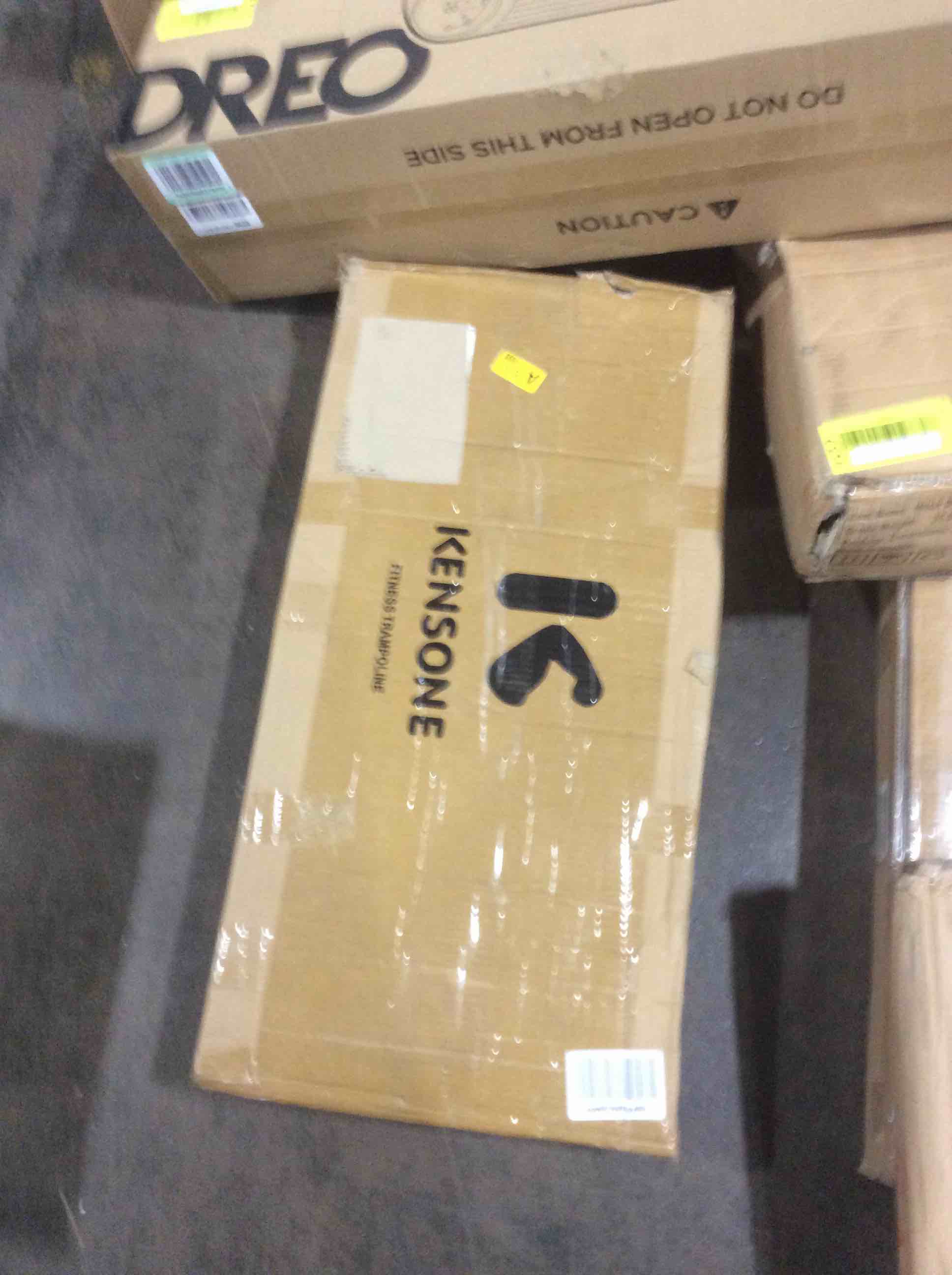 https://s3.amazonaws.com/lotting-images-prod/bidfta/YEL6029225_1708707022425.jpeg