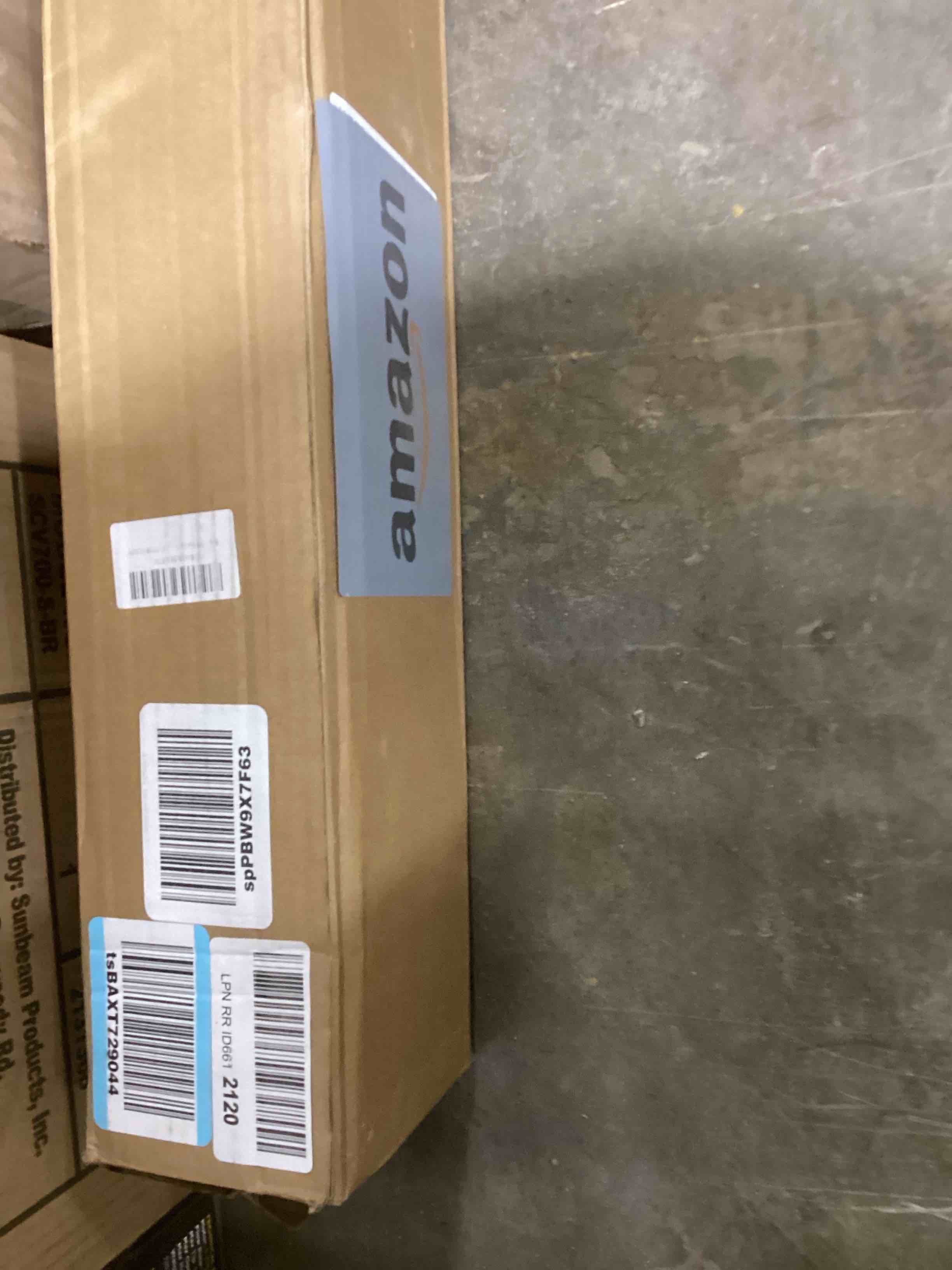 https://s3.amazonaws.com/lotting-images-prod/bidfta/YEL6029772_1709224008429.jpeg