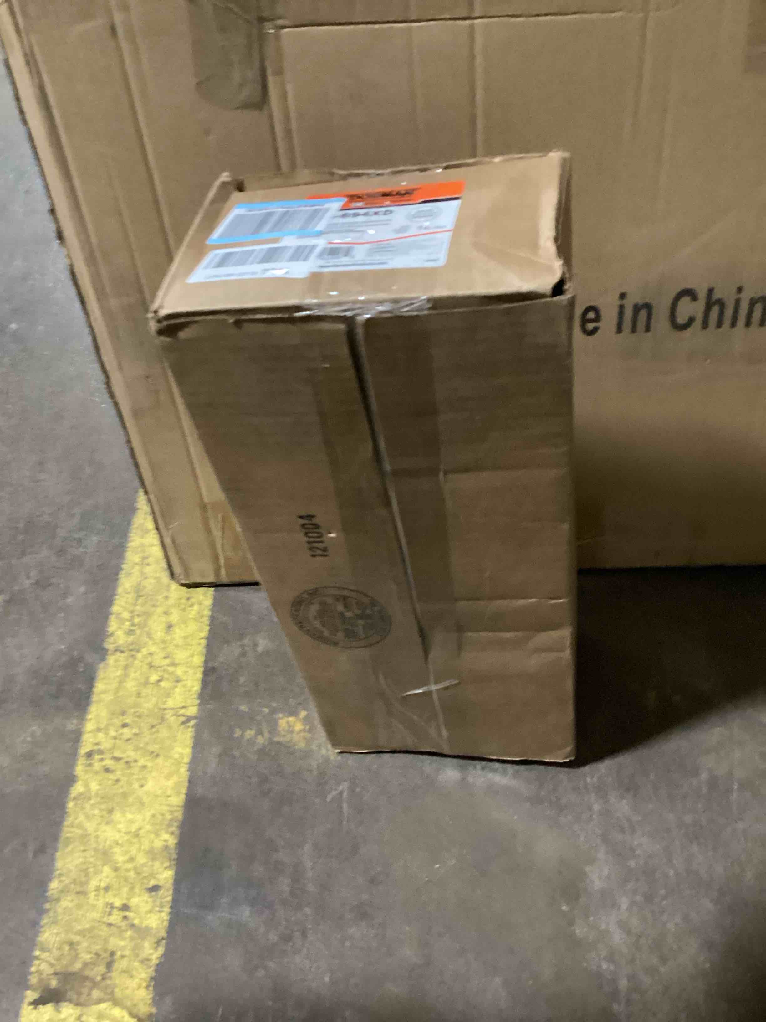 https://s3.amazonaws.com/lotting-images-prod/bidfta/YEL6030006_1709317964694.jpeg