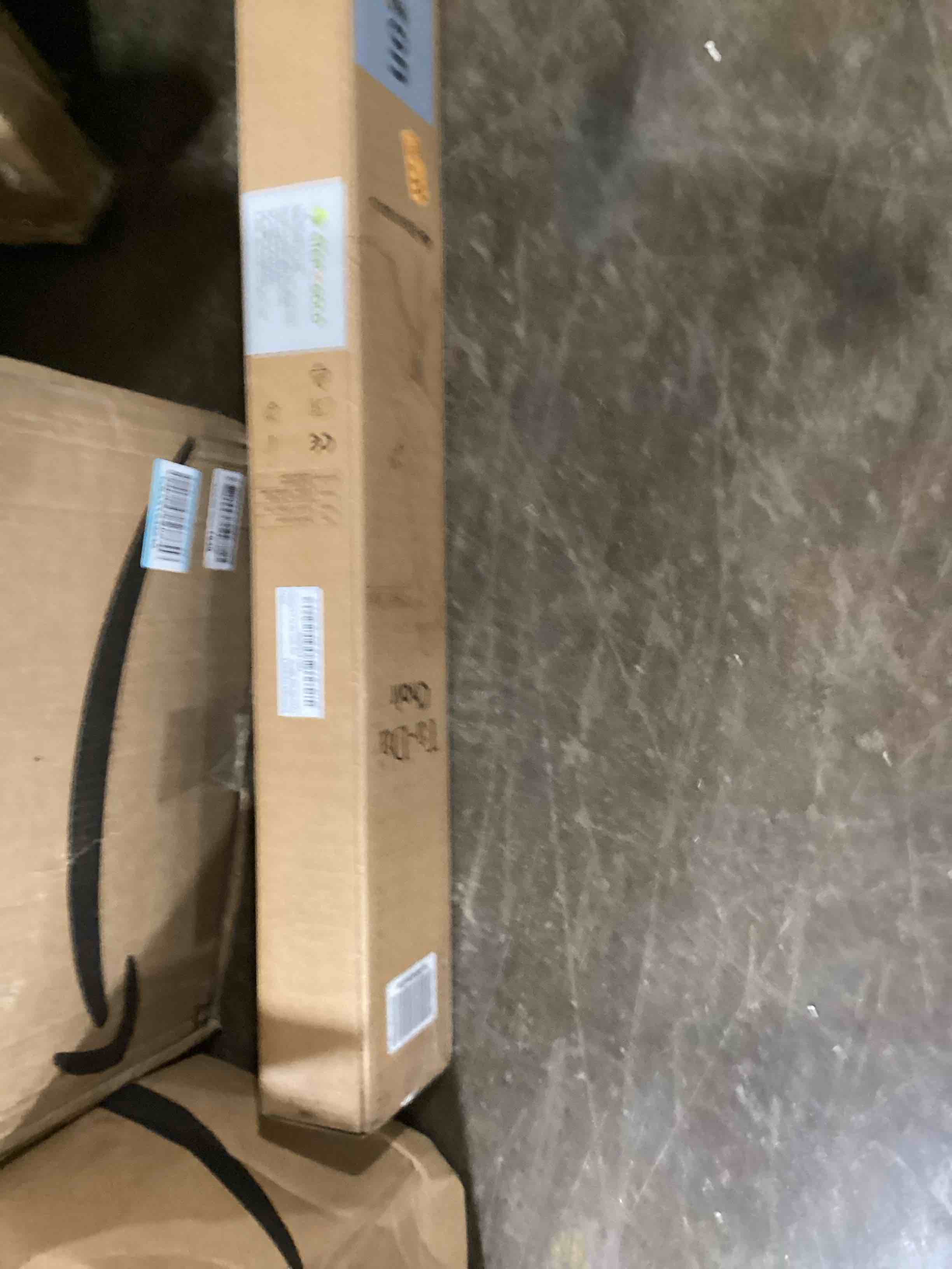 https://s3.amazonaws.com/lotting-images-prod/bidfta/YEL6030107_1709324178627.jpeg