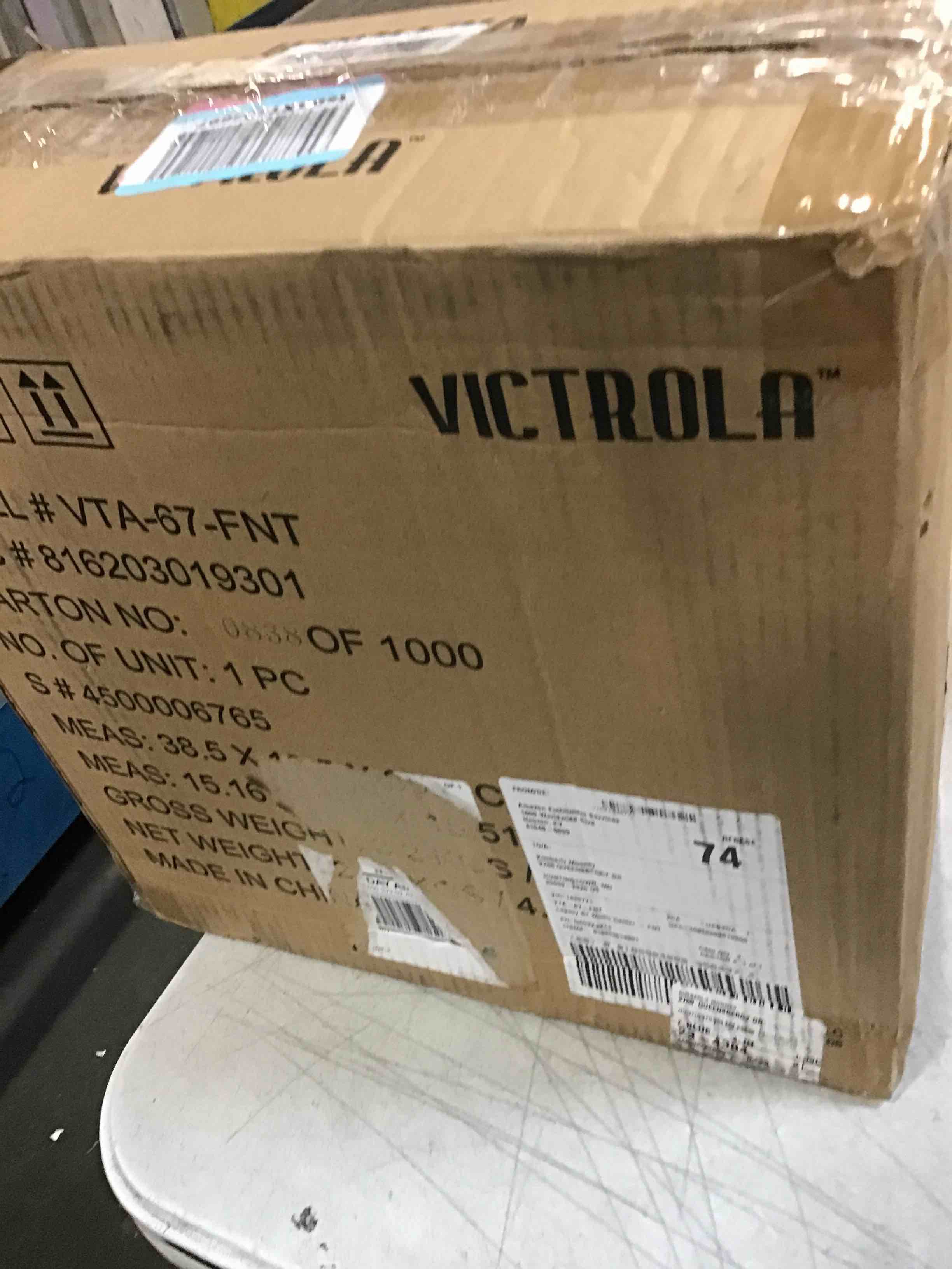 https://s3.amazonaws.com/lotting-images-prod/bidfta/YEL6044029_1708096876566.jpeg